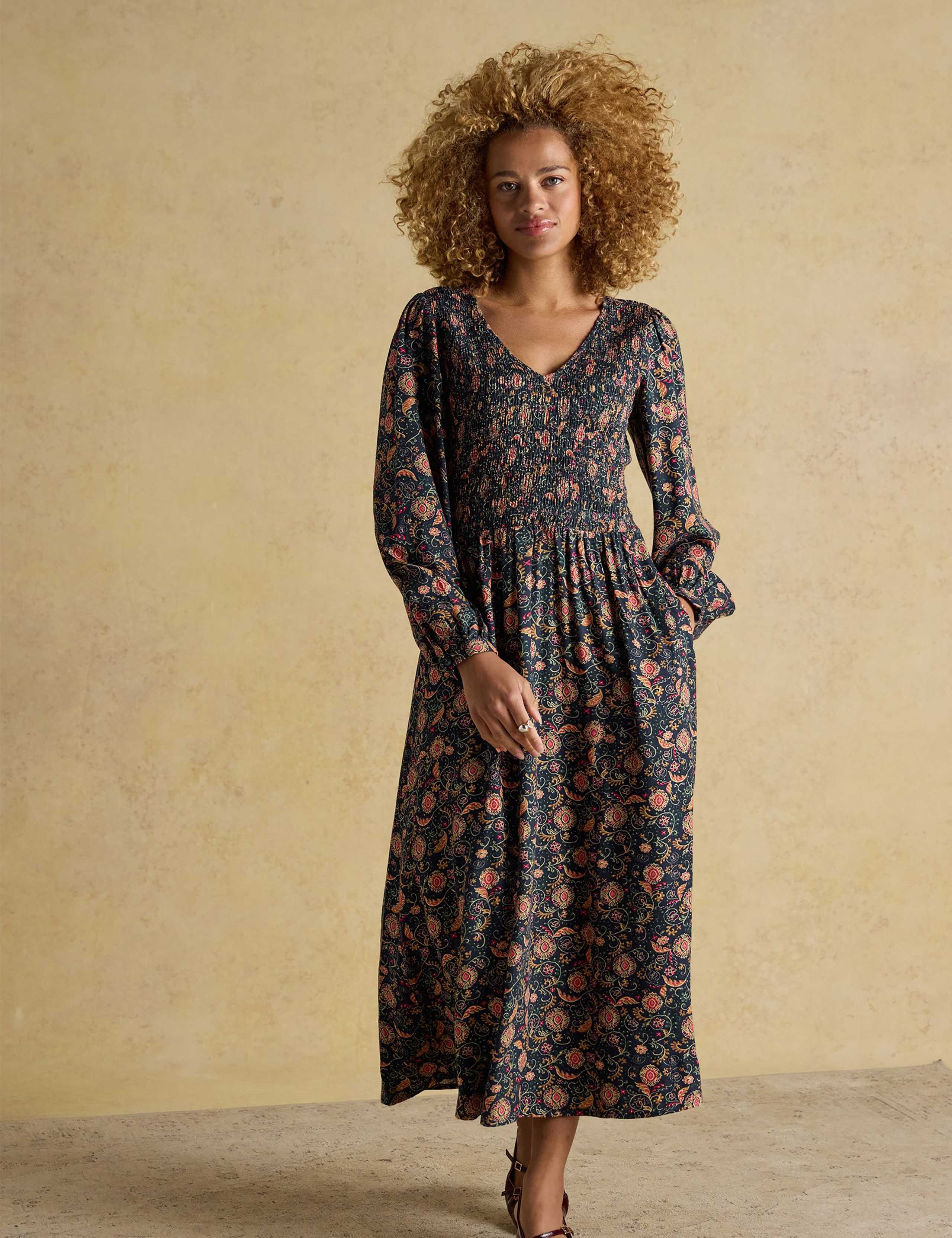 Floral V-Neck Midi Shirred Waisted Dress 3 of 8