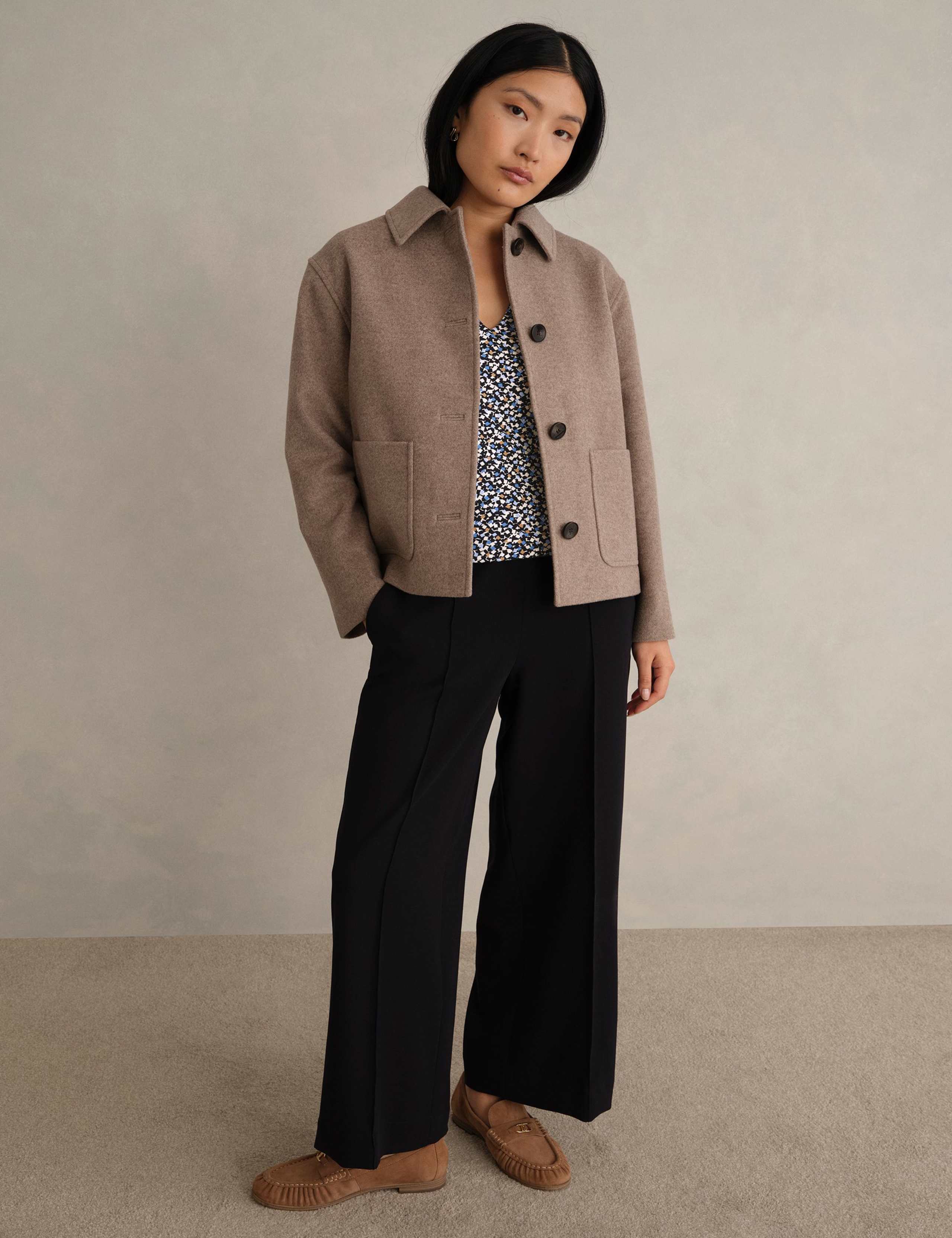 Printed V-Neck Top 3 of 5