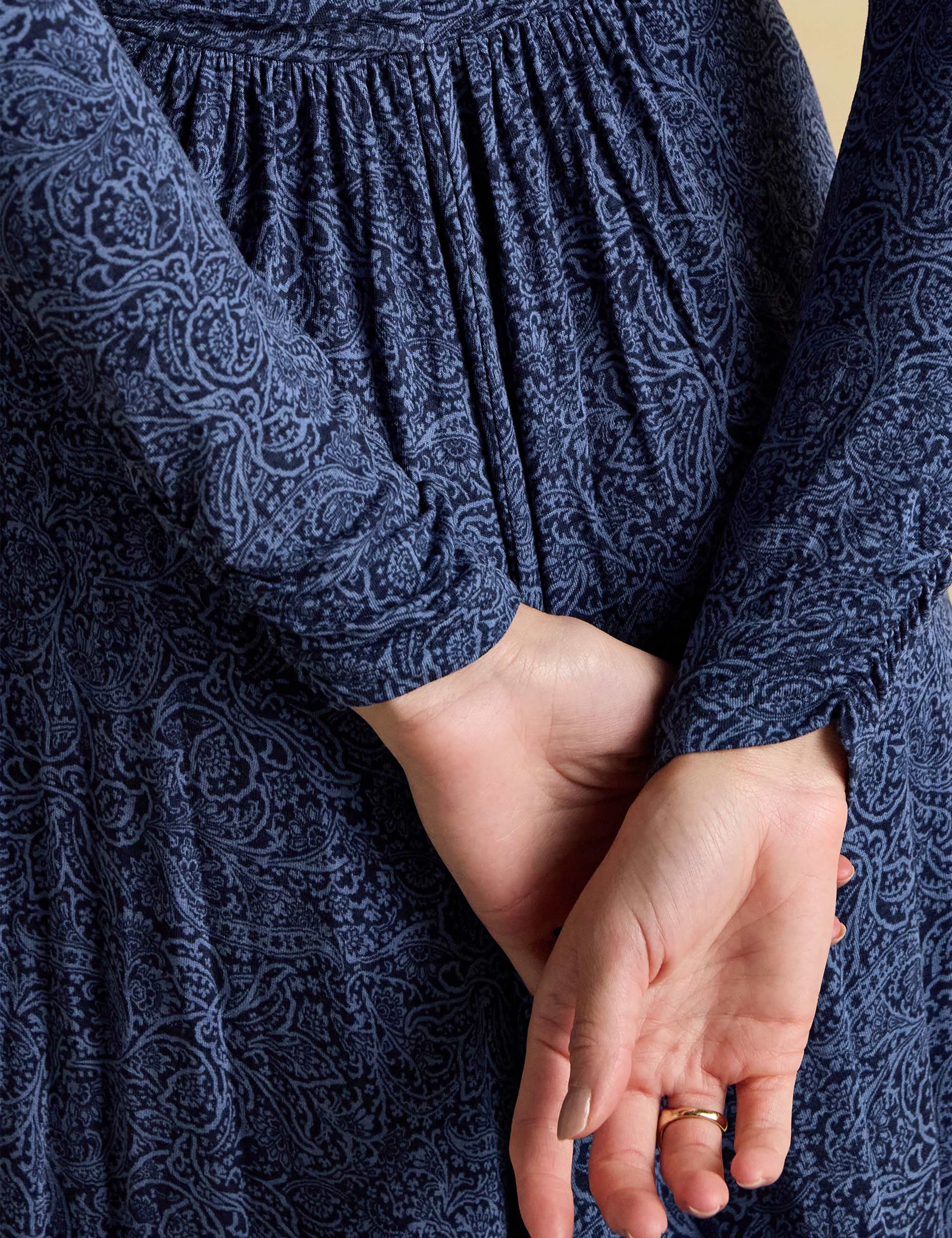 Paisley Pleat Detail Long Sleeve Dress 5 of 8