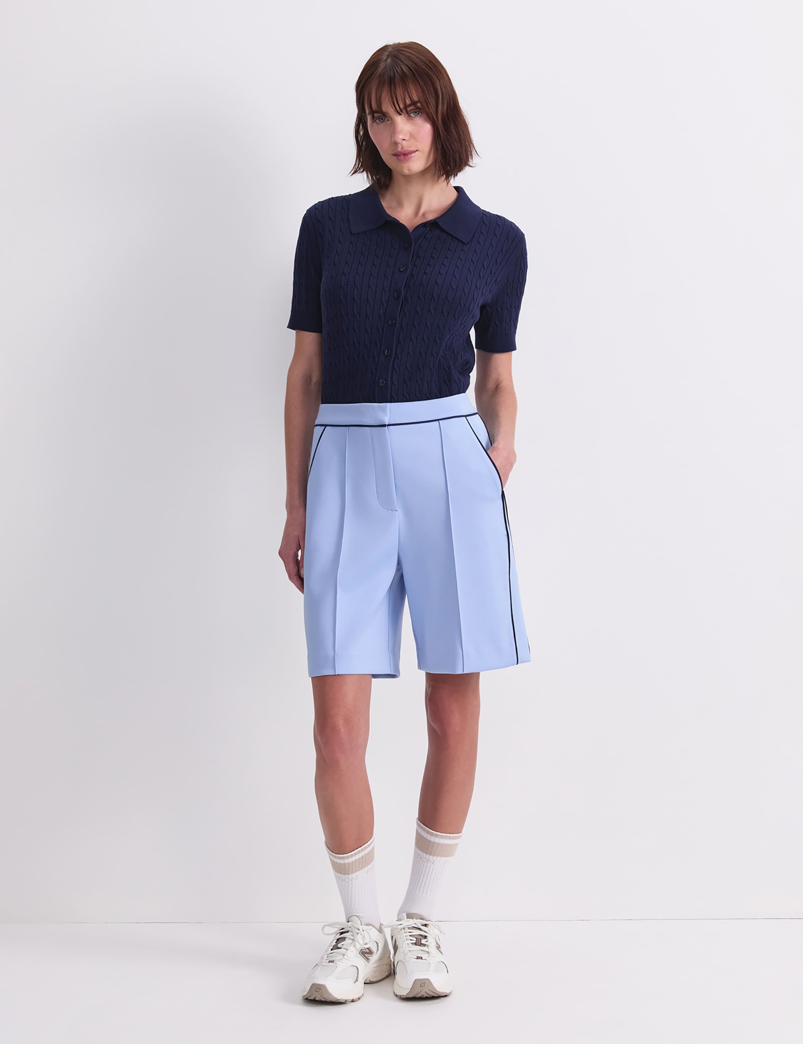 High Waisted Shorts 3 of 6