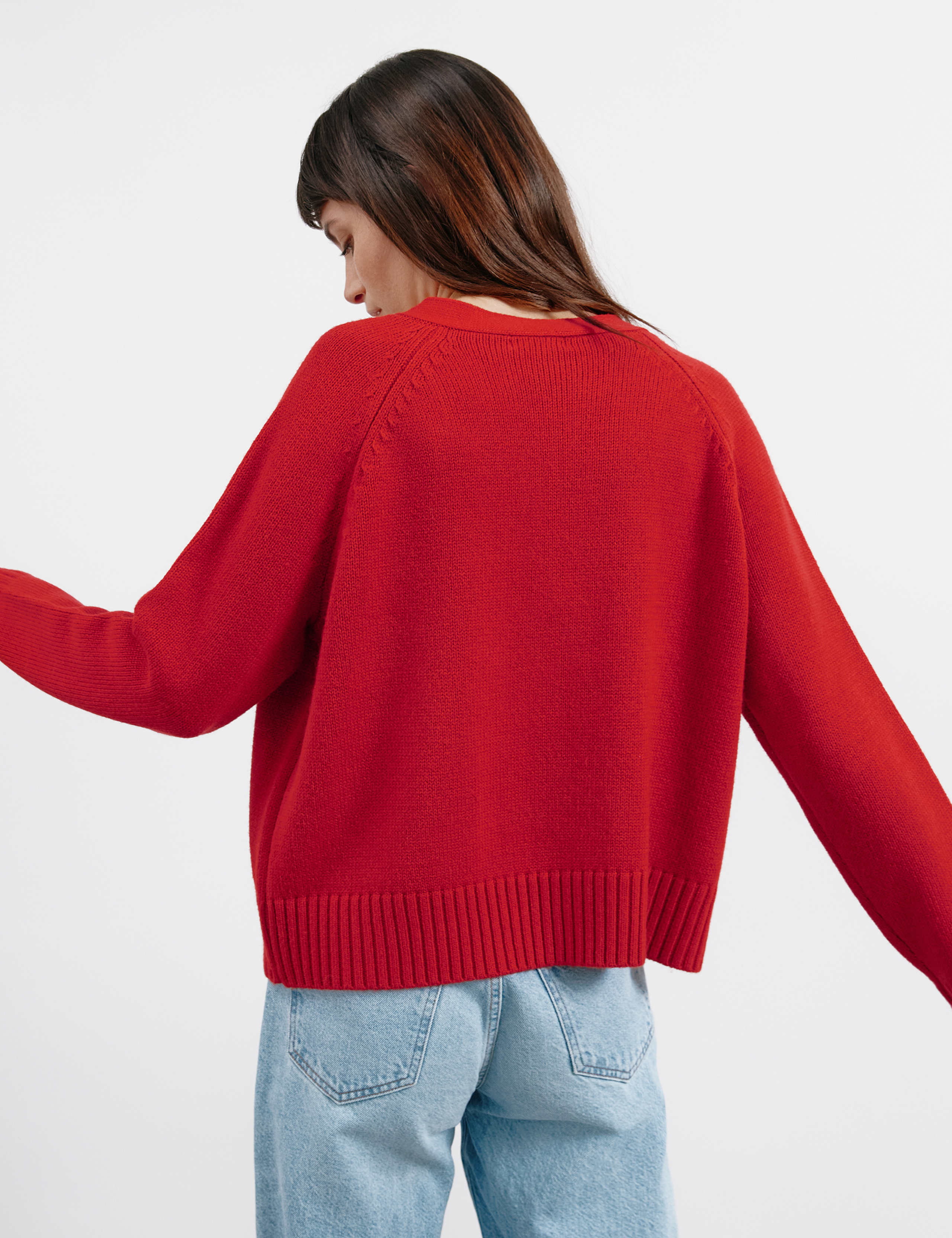 V-Neck Relaxed Cardigan with Wool 5 of 6