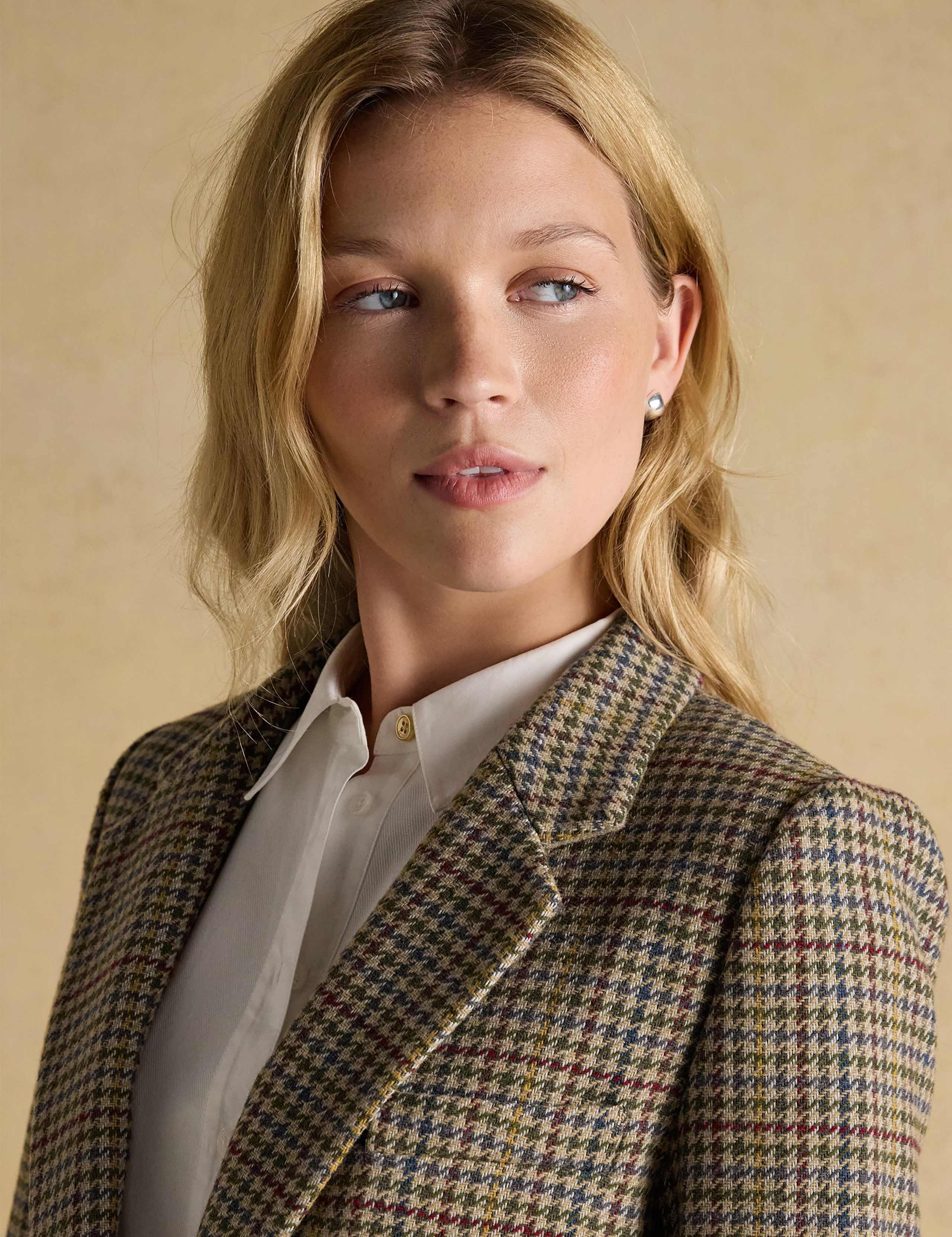 Tweed Dogtooth Collared Jacket with Wool 7 of 12