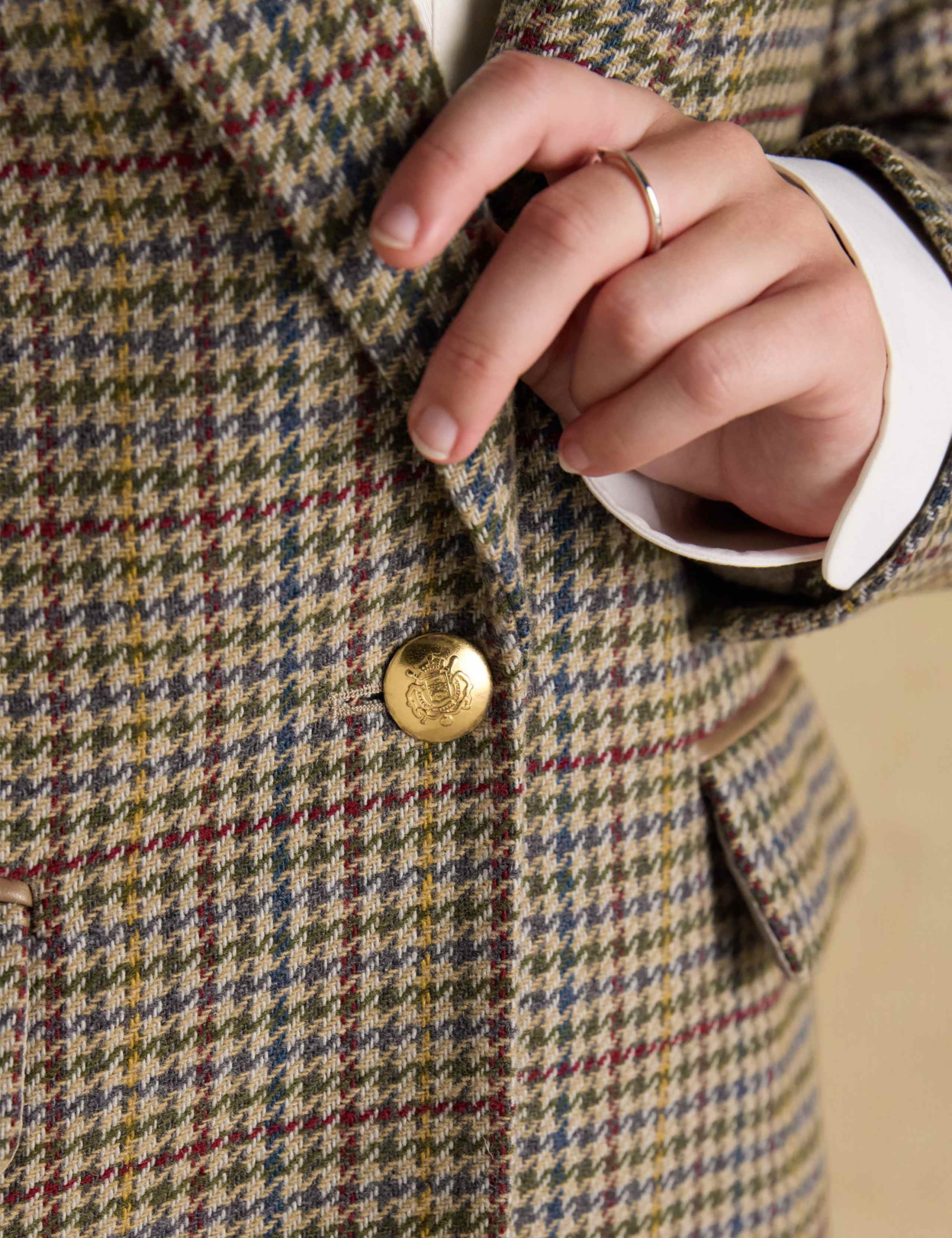 Tweed Dogtooth Collared Jacket with Wool 9 of 12
