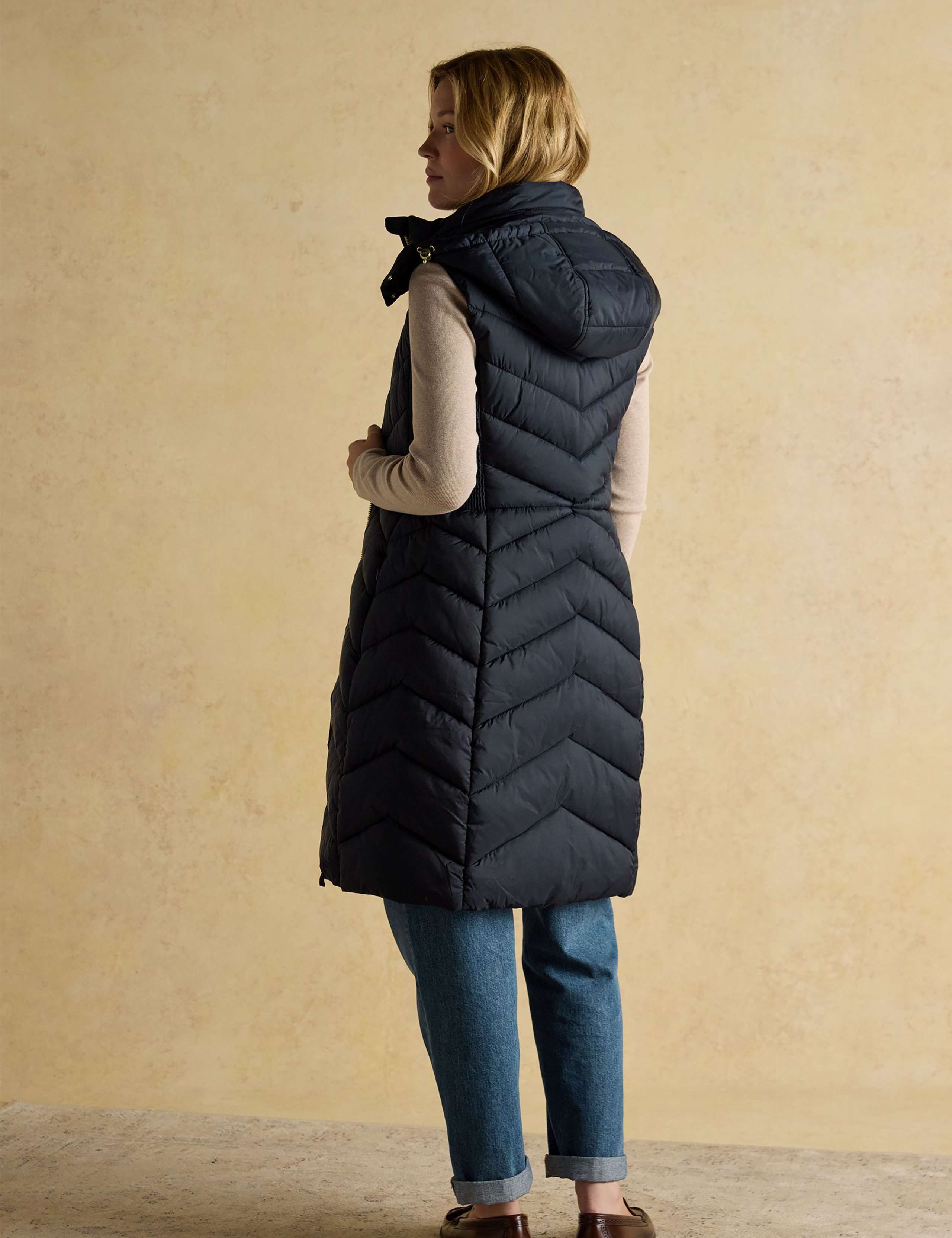Padded Hooded Longline Gilet 4 of 11