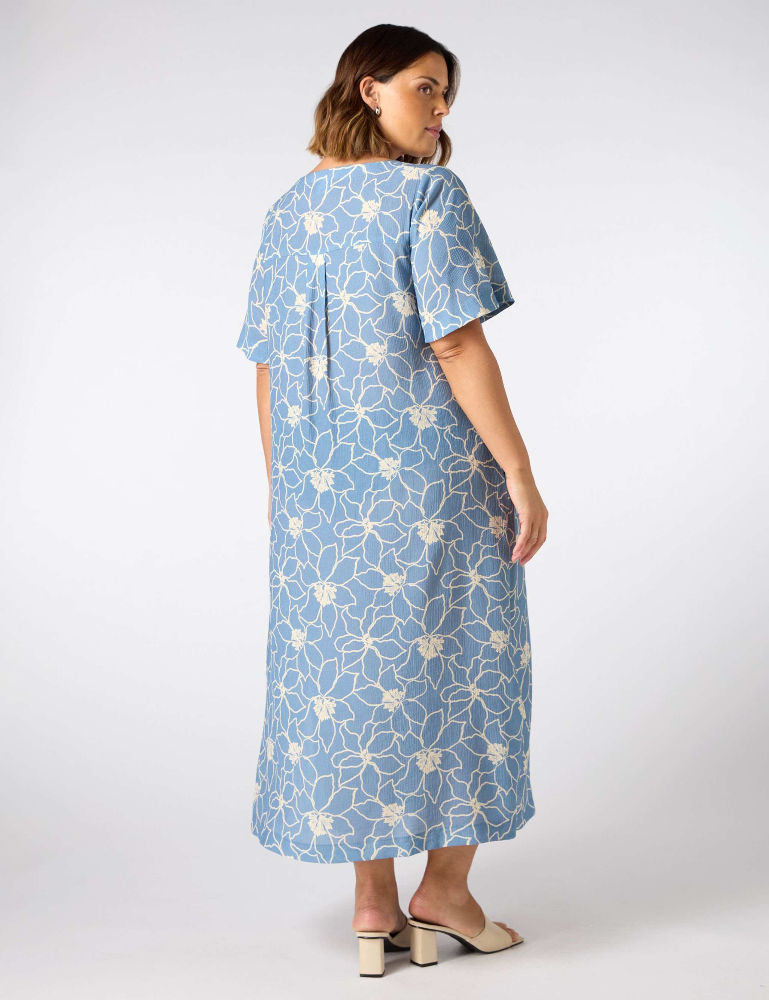 Floral V-Neck Midi T-Shirt Dress 2 of 4