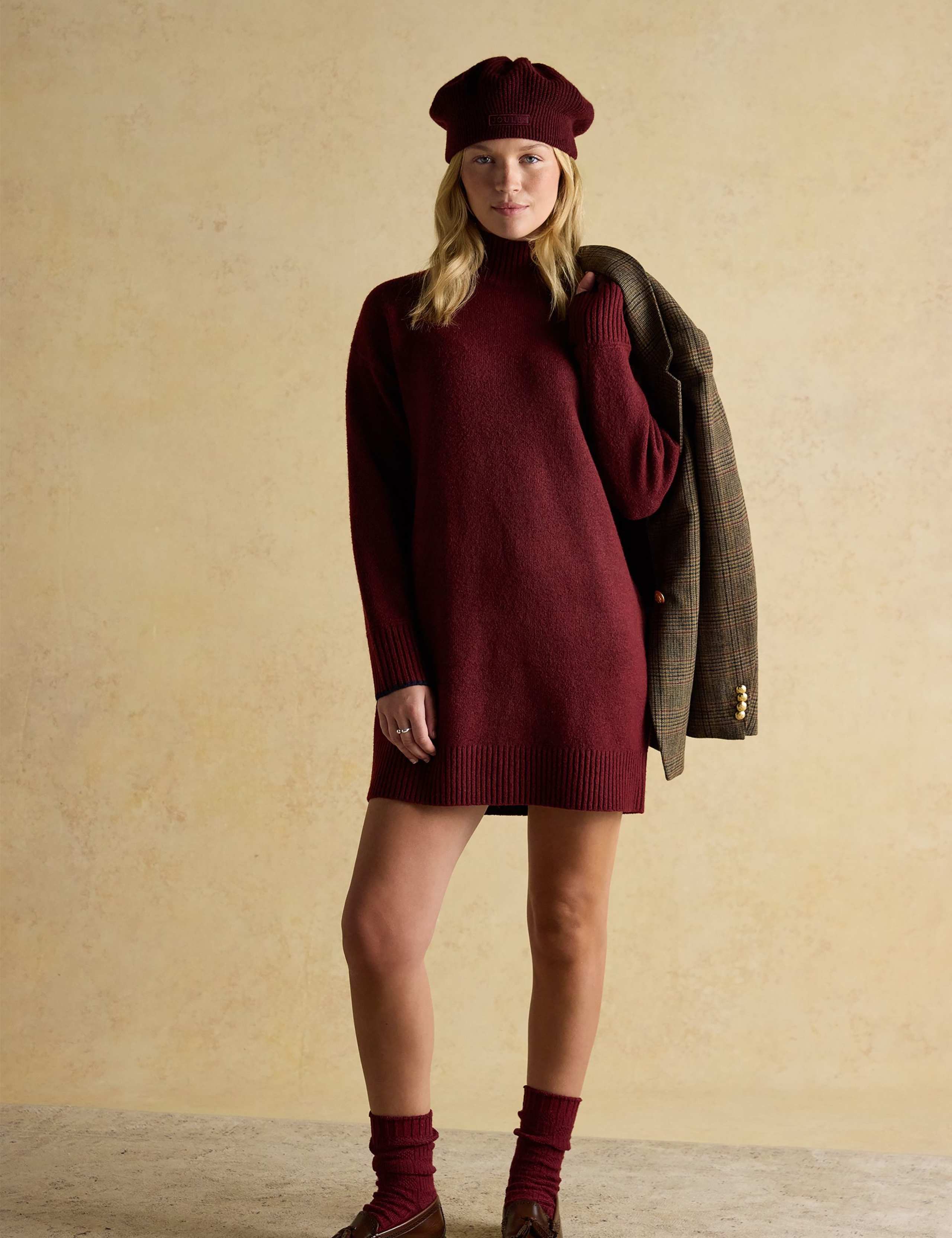 Ribbed Knitted Beret 4 of 7