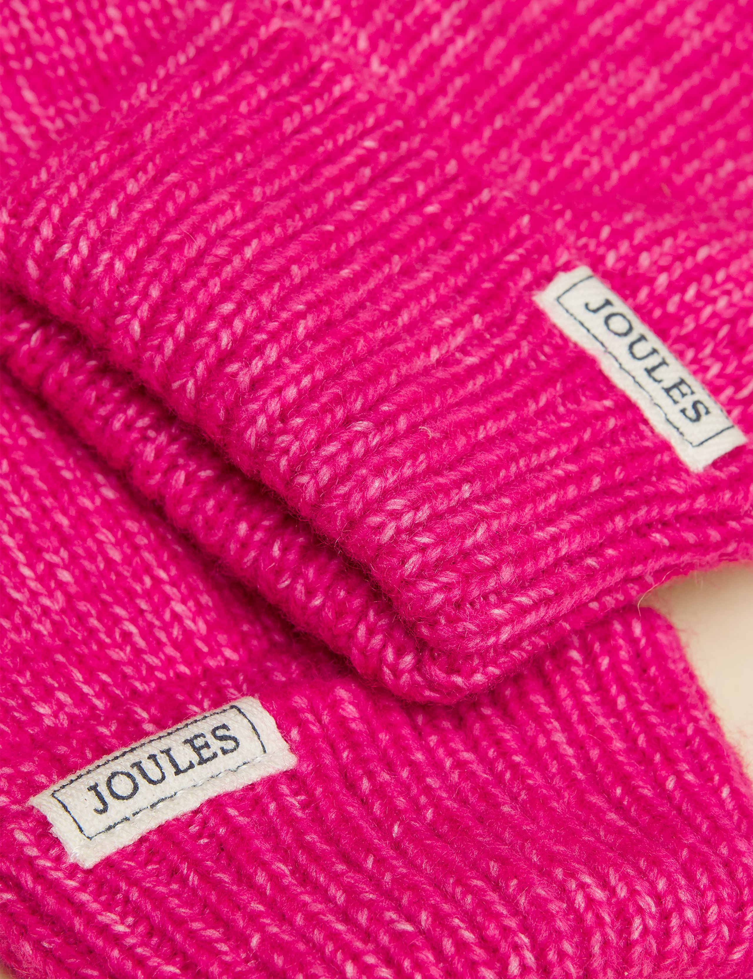 Knitted Gloves 3 of 3