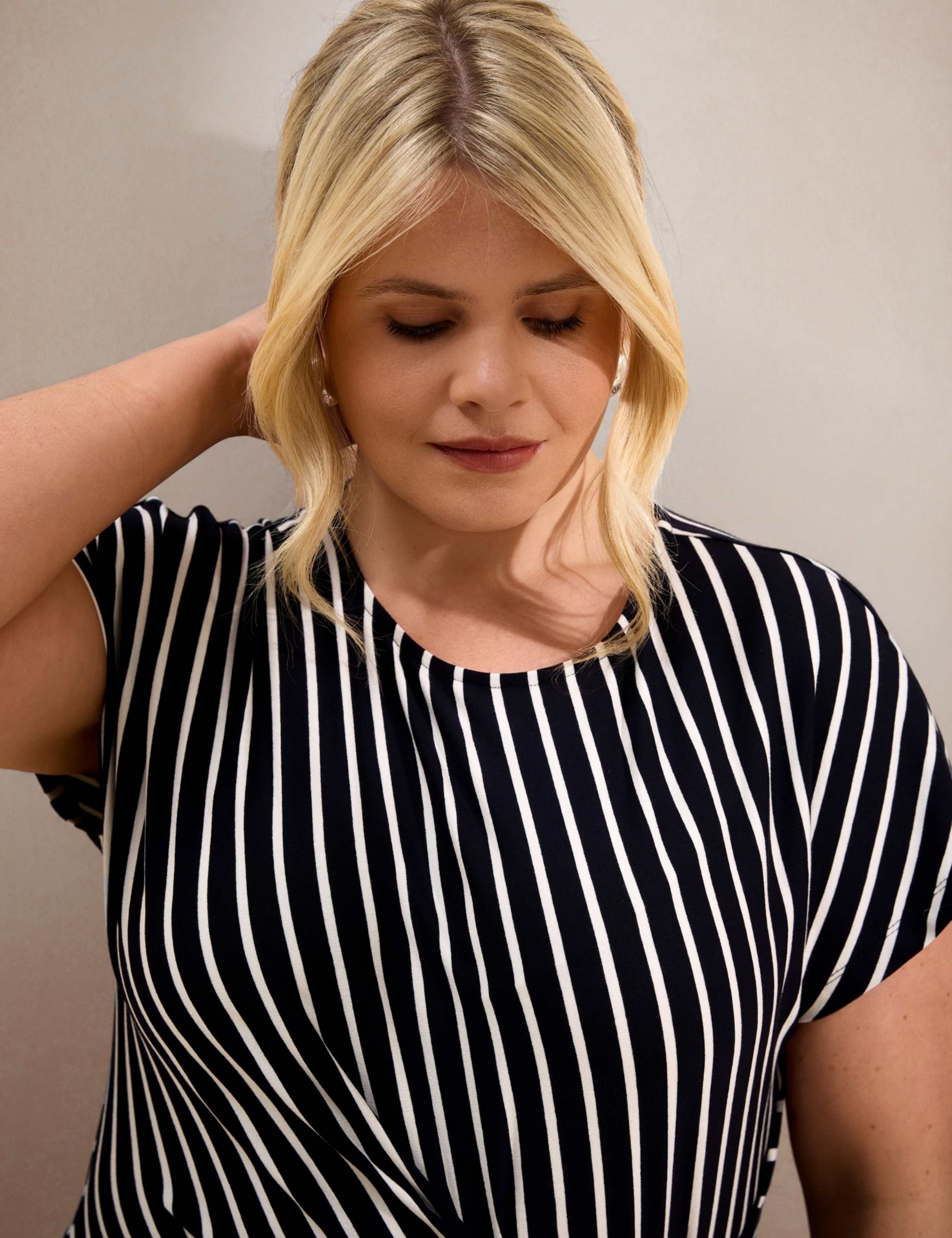 Jersey Striped Tie Detail Top 4 of 5