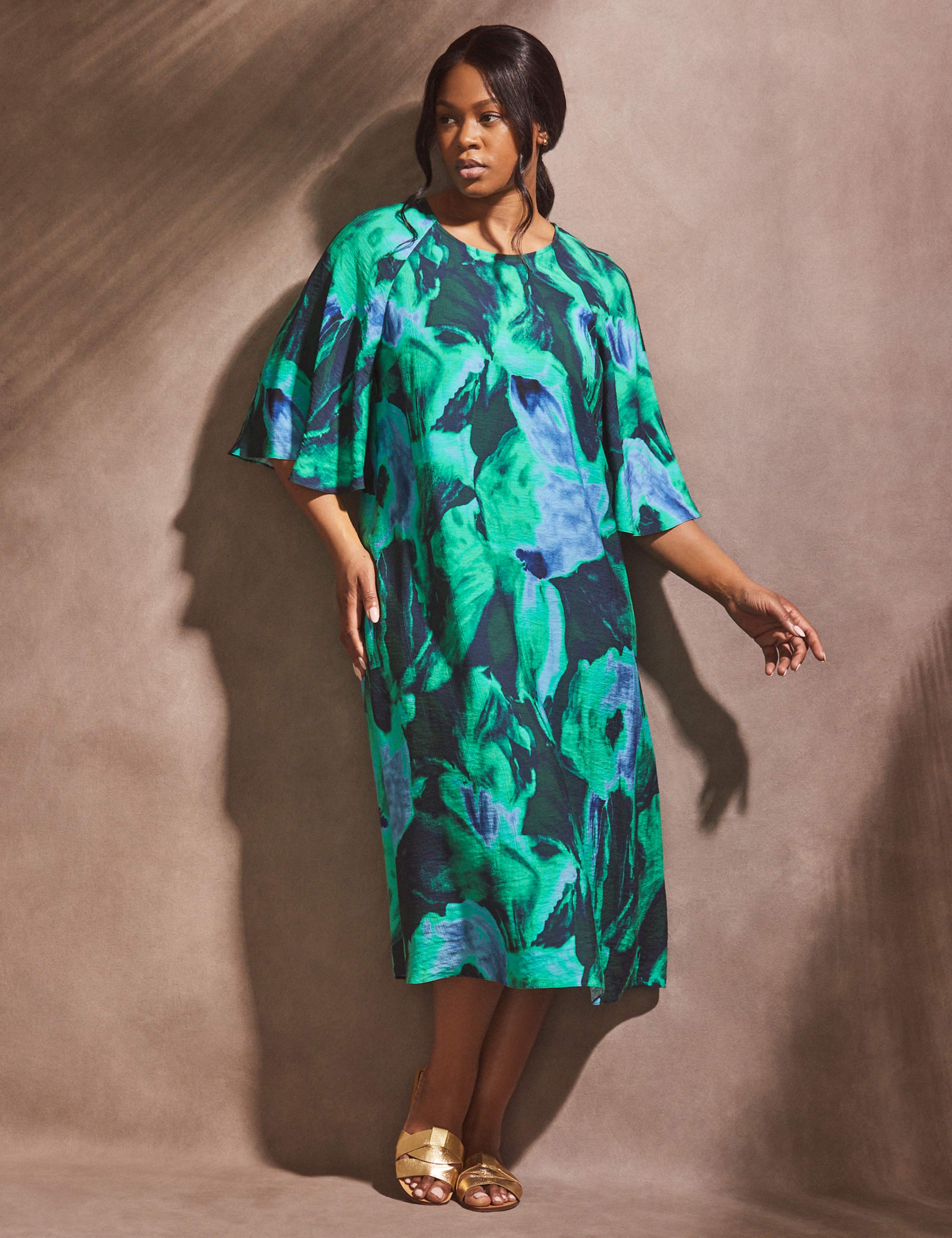 Printed Angel Sleeve Midi Swing Dress 6 of 6