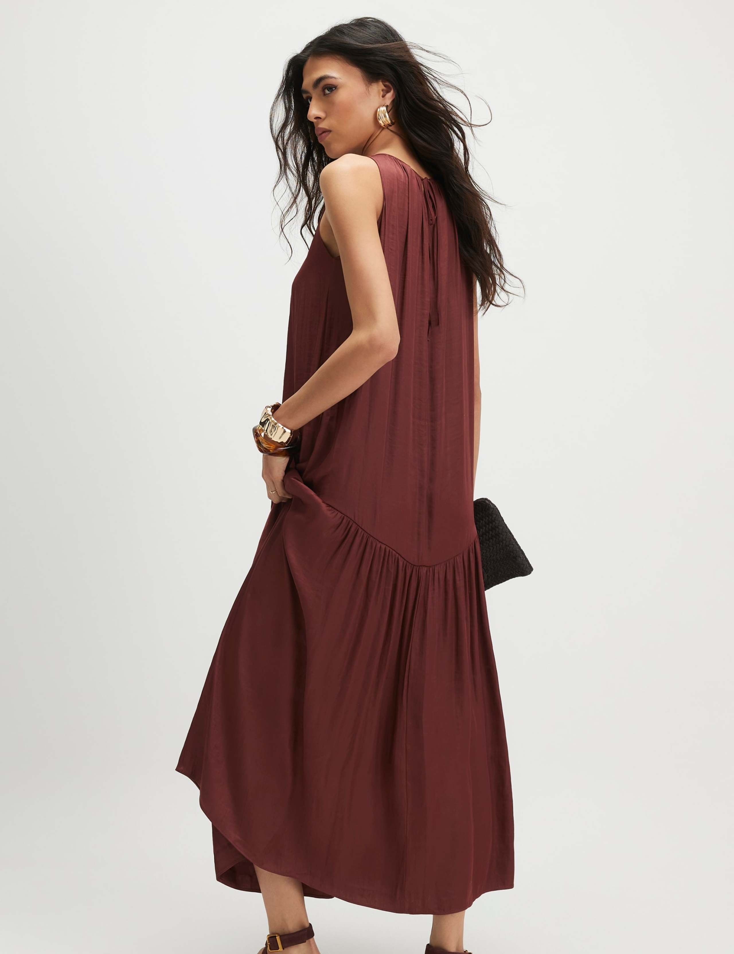 Halter Neck Maxi Shift Dress 3 of 4