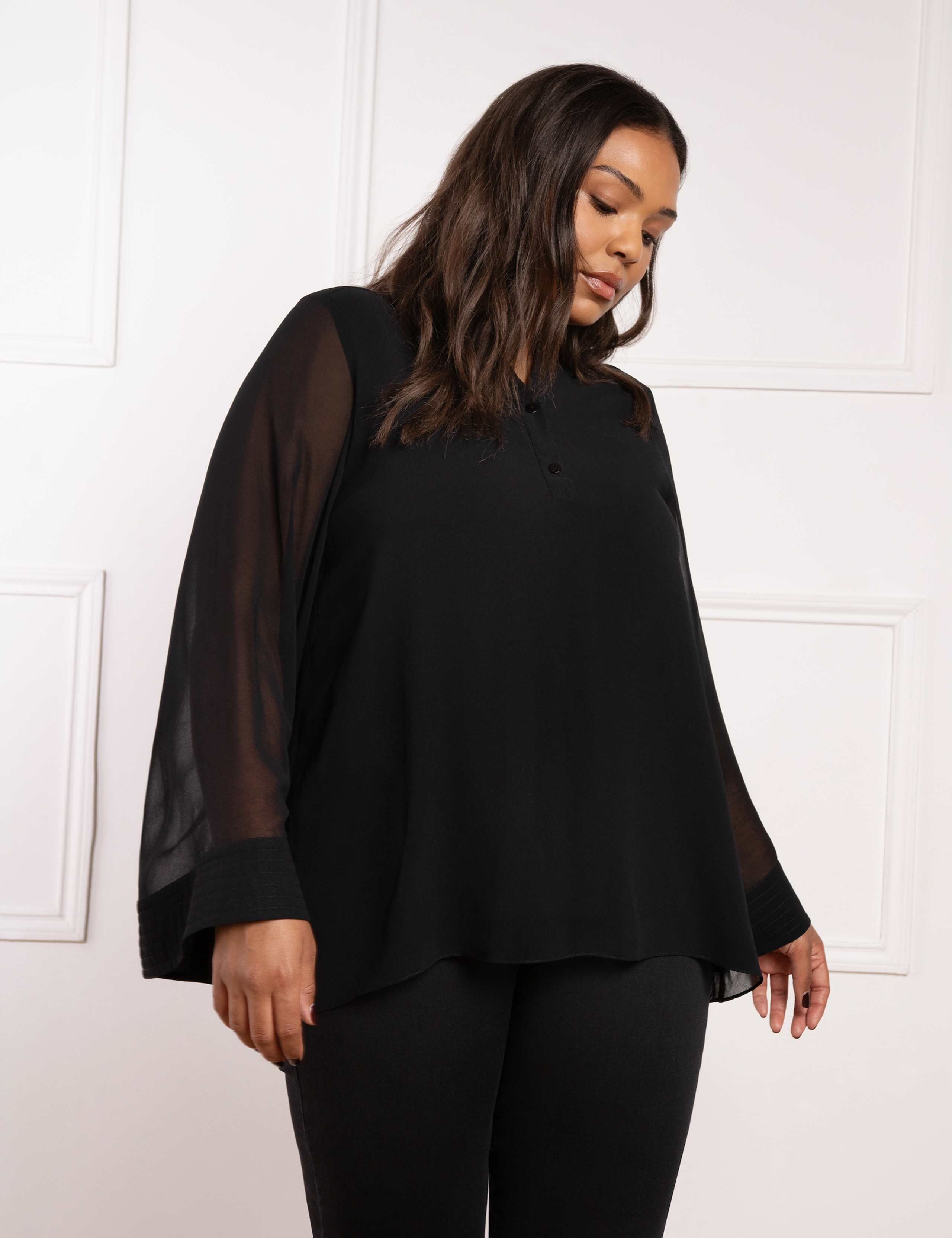 Collarless Blouse 2 of 4