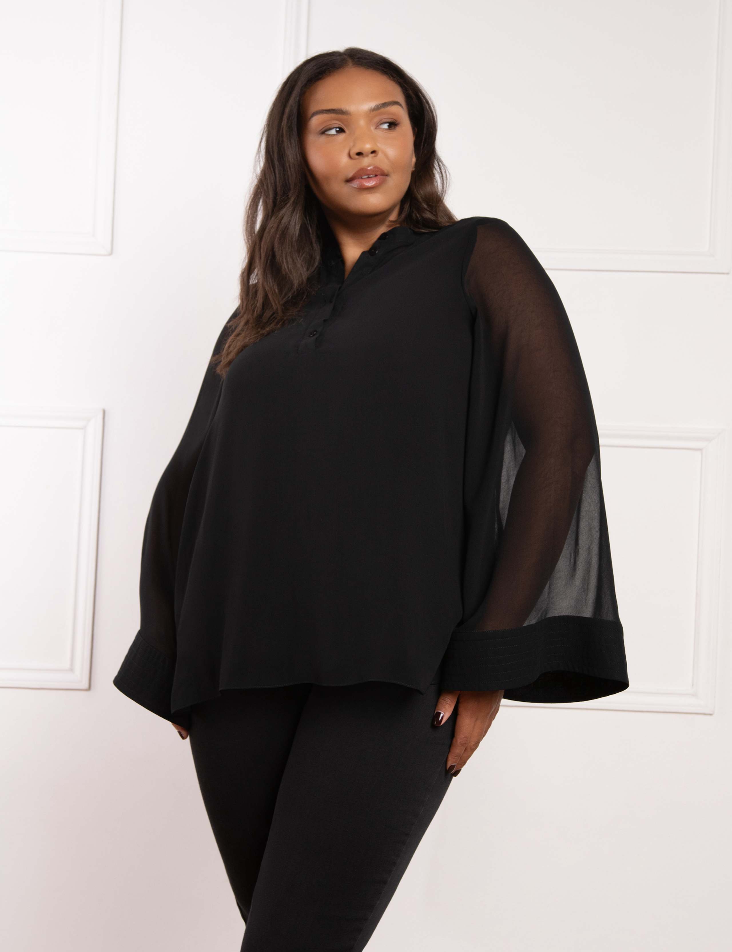 Collarless Blouse 3 of 4
