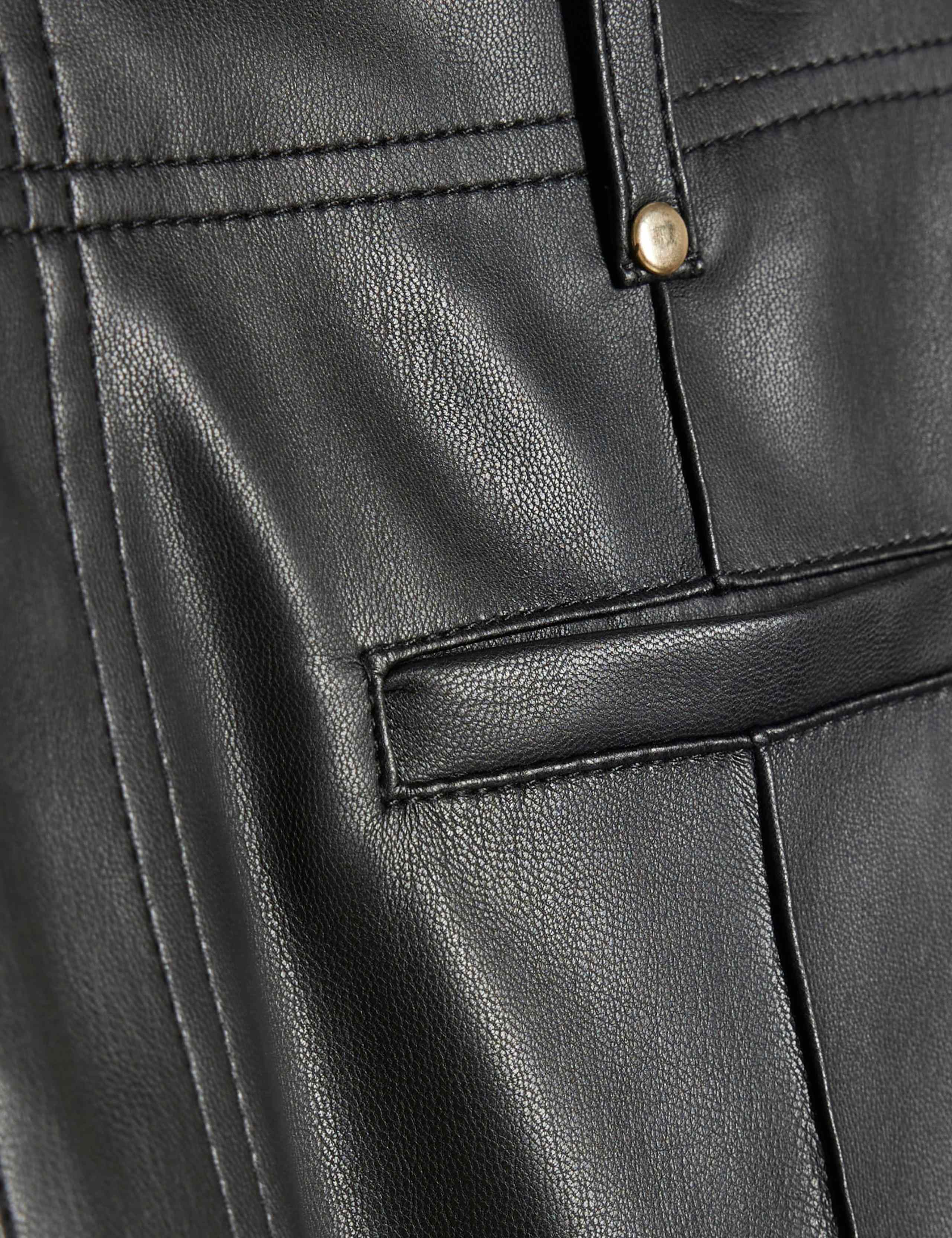 Seam Detail Cropped Trousers 2 of 5