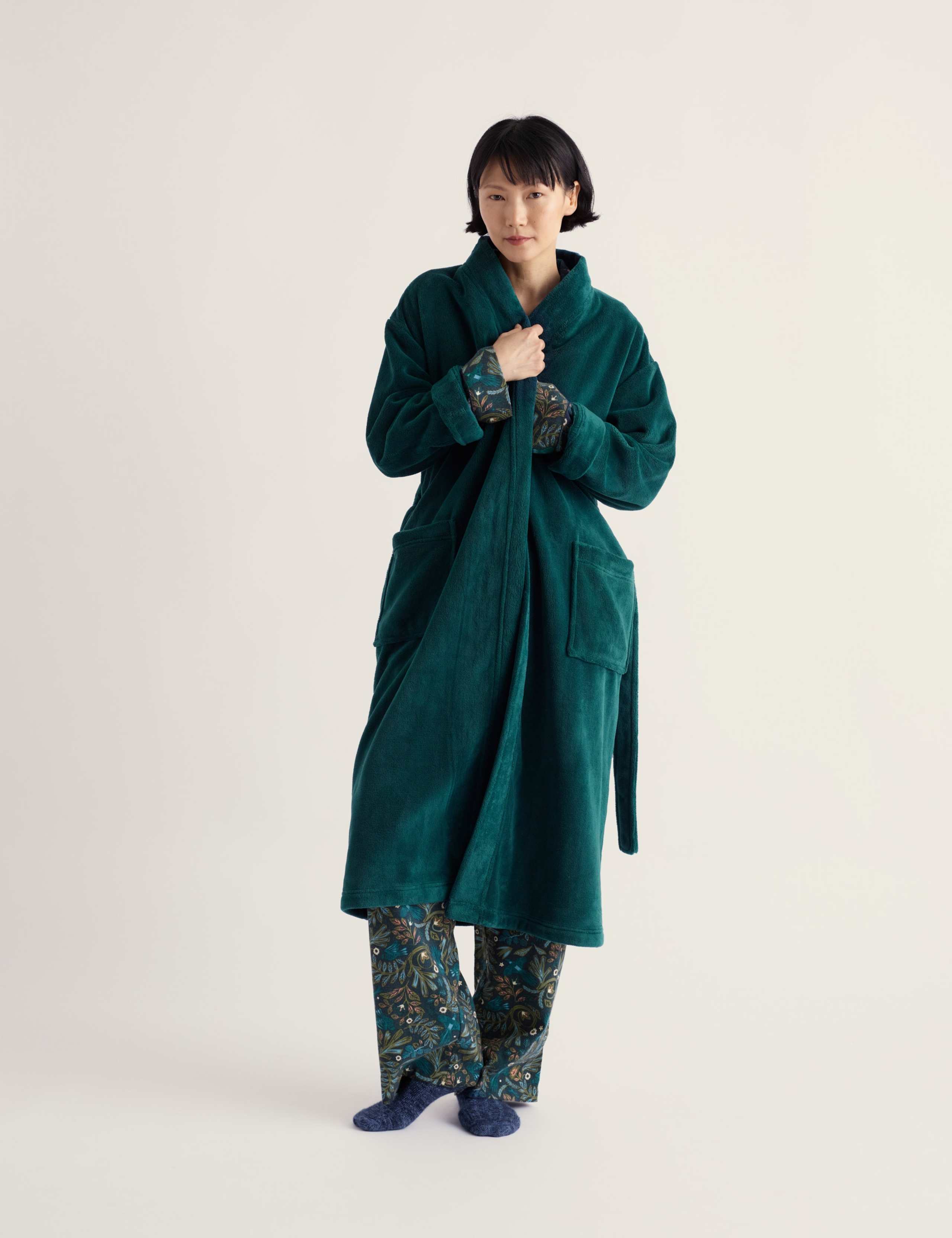 Dressing Gown 1 of 5