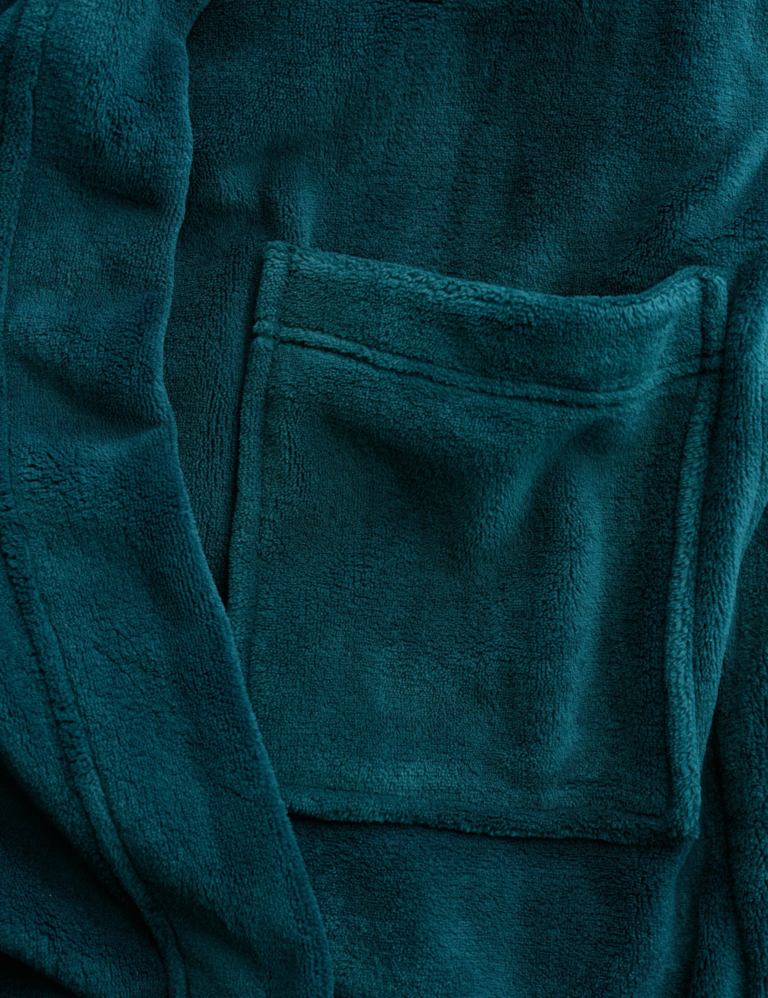 Dressing Gown 3 of 5