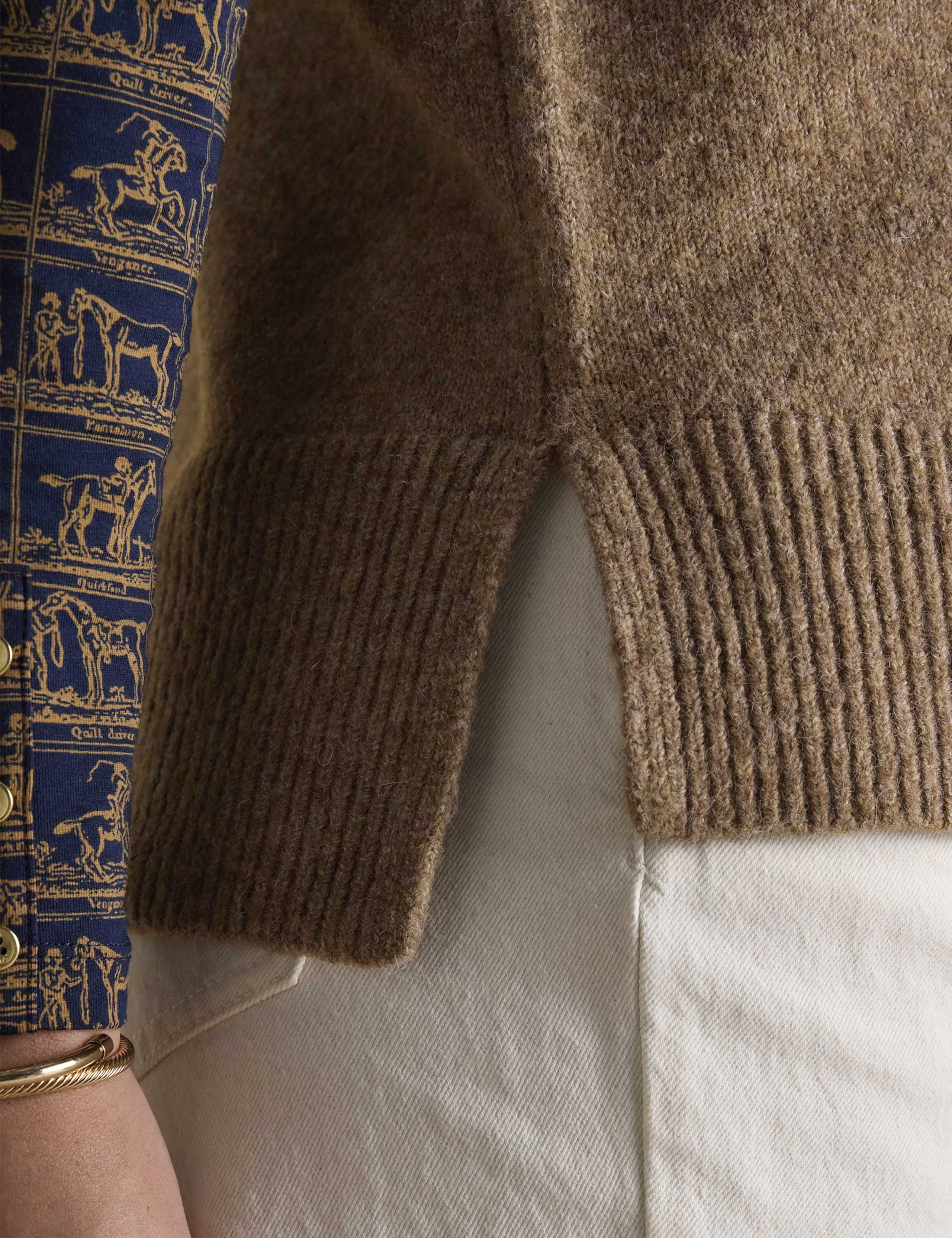 V-Neck Knitted Vest 7 of 7