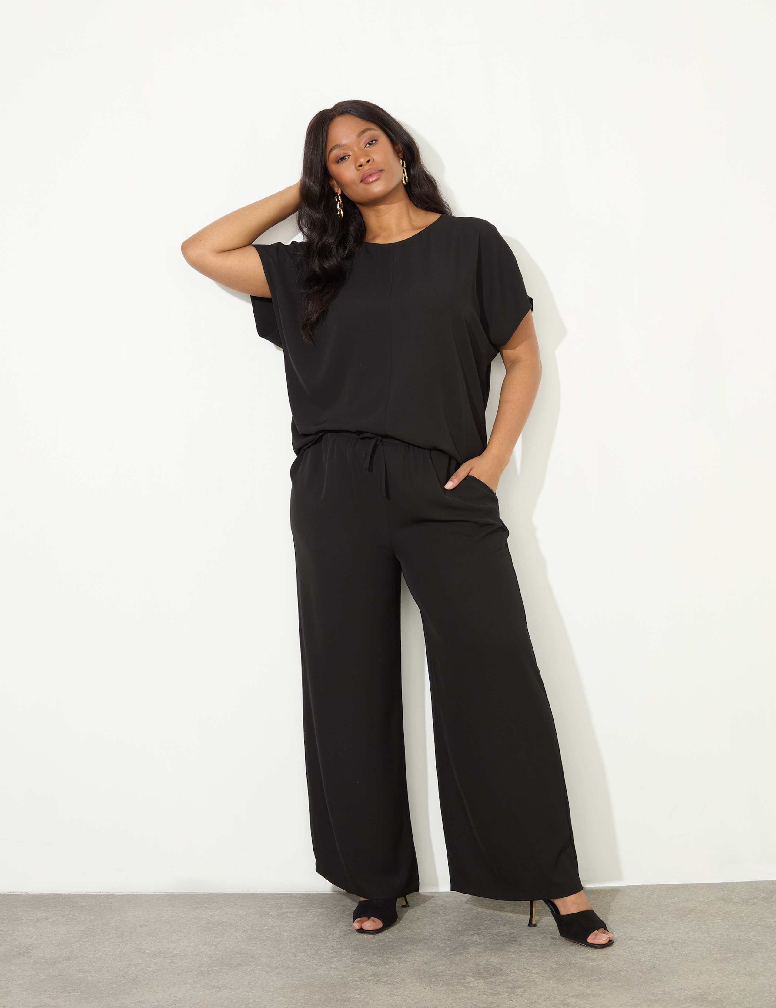 Elasticated Waist Wide Leg Trousers 1 of 3