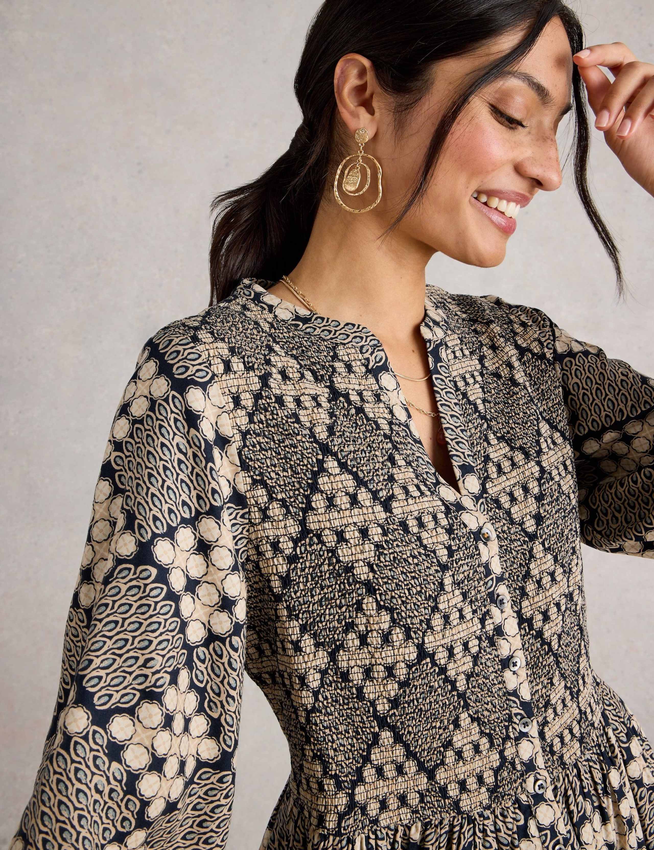 Printed Midi Shirred Dress 4 of 6