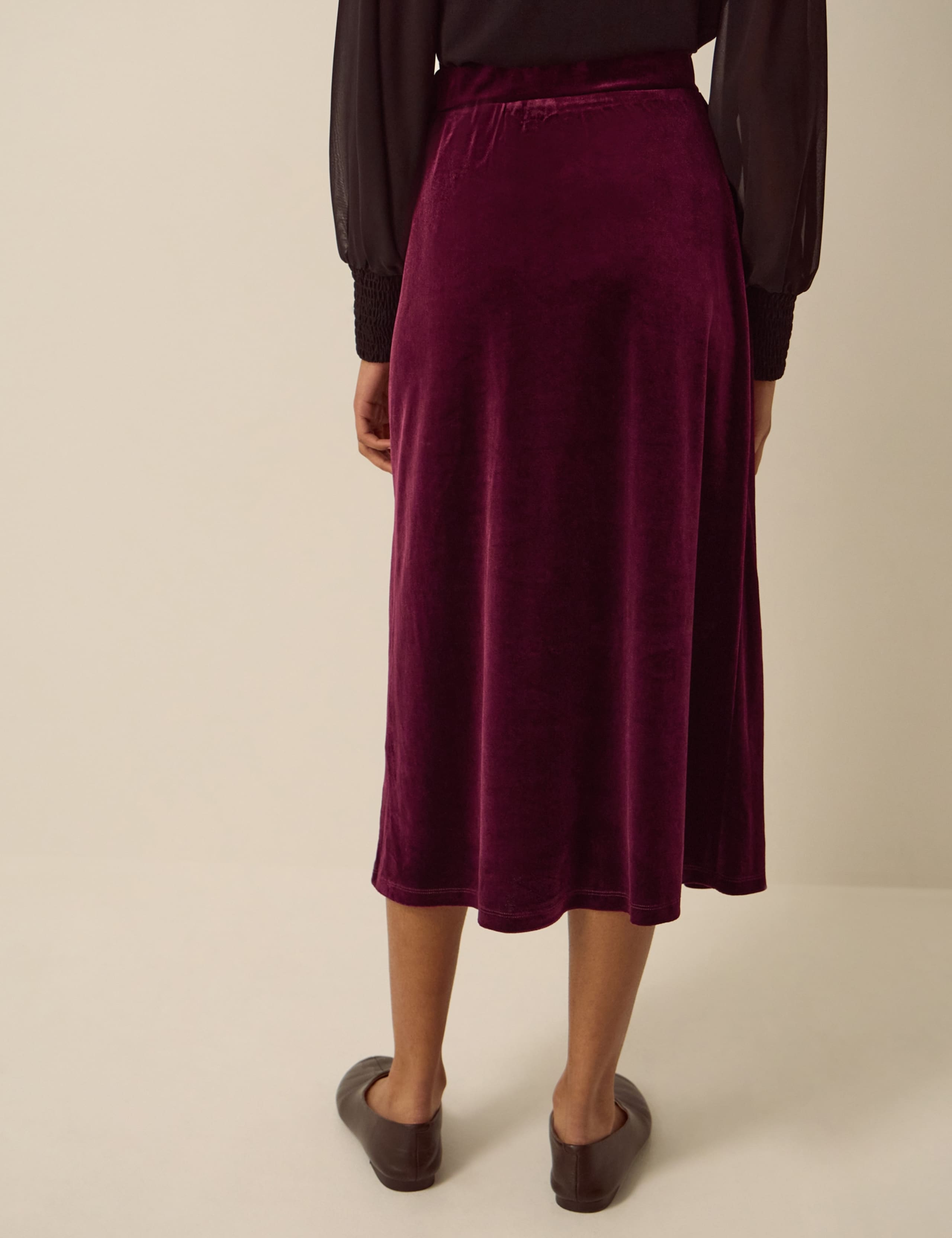Velvet Bow Detail Midi Pencil Skirt 3 of 5
