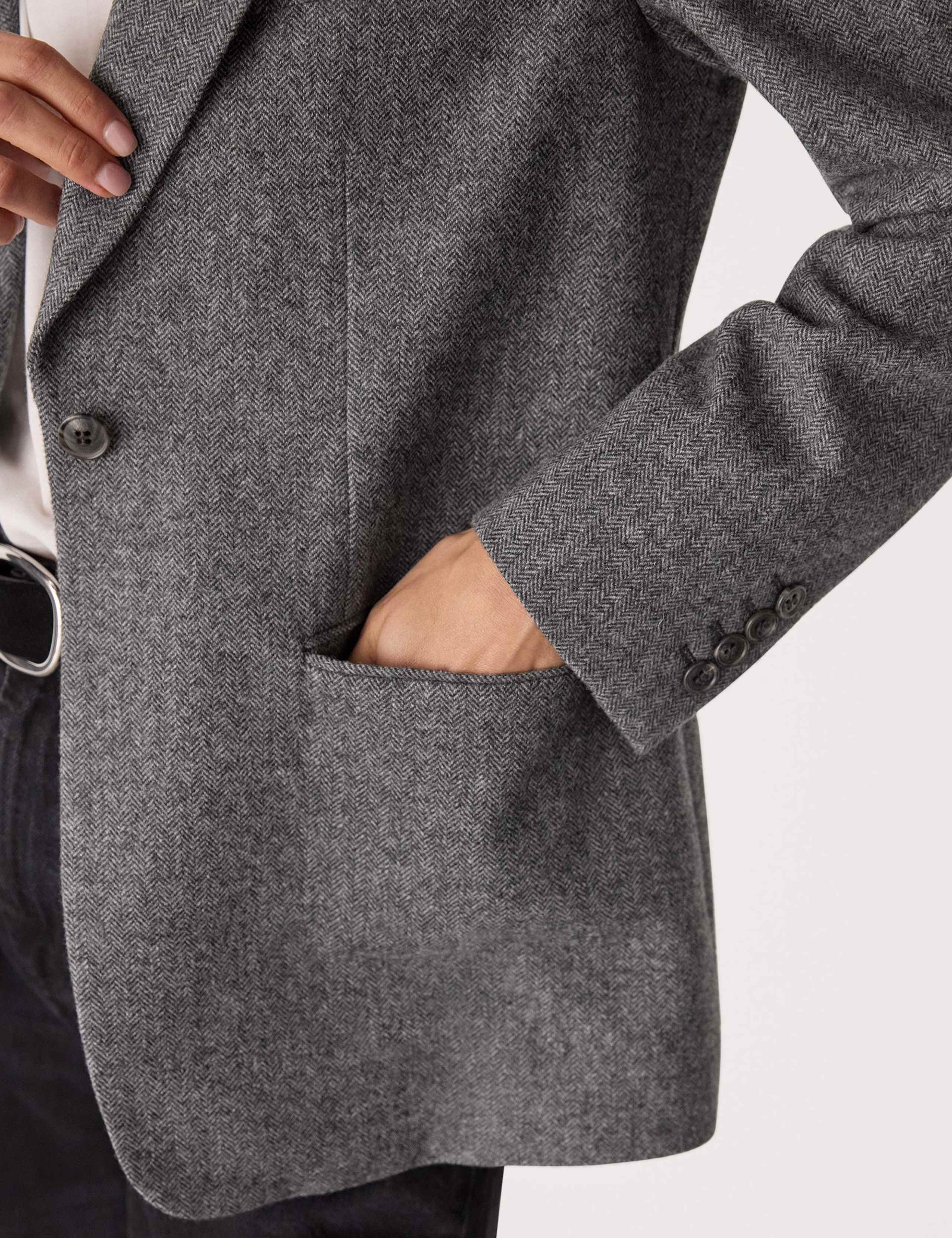 Wool Blend Herringbone Blazer 4 of 4