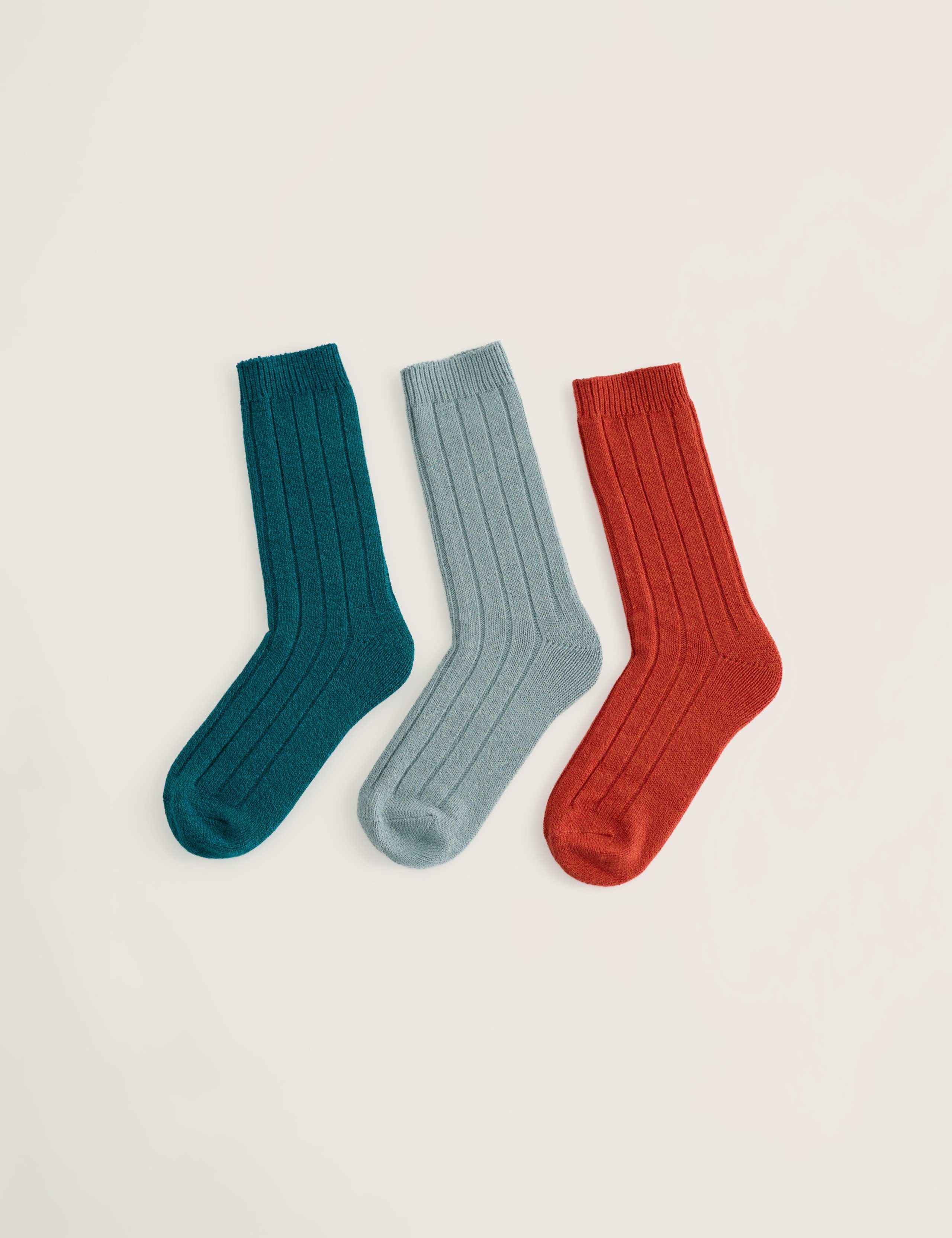 3 Pack Cotton Rich Textured Ankle High Socks 2 of 2