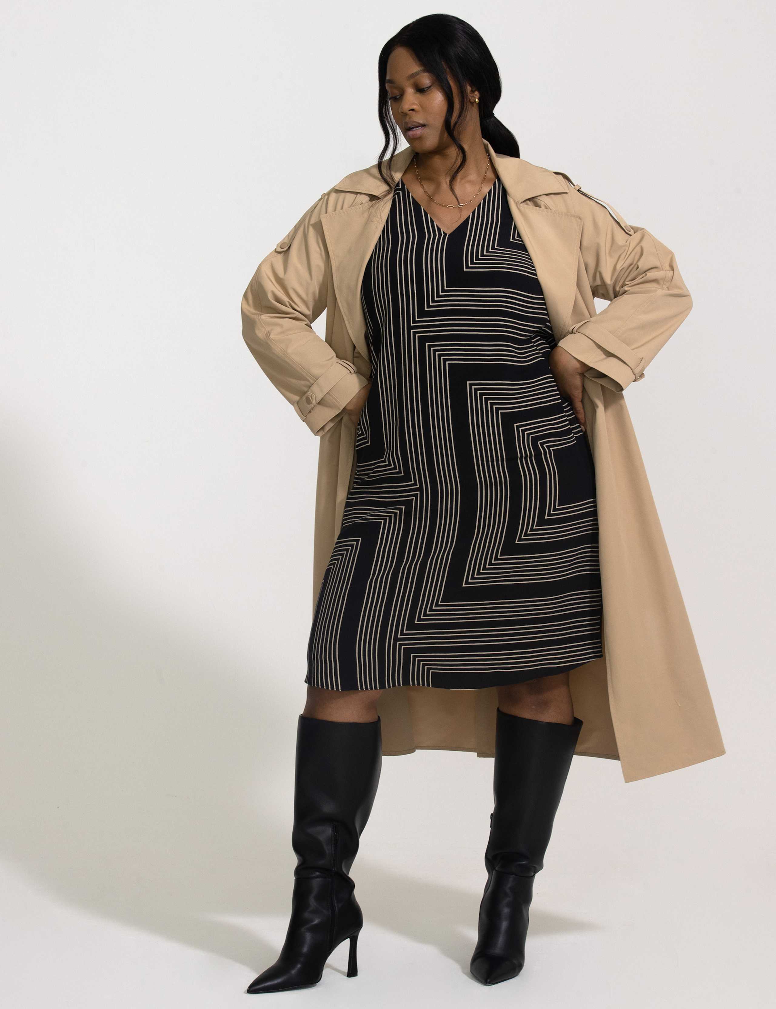 Geometric V-Neck Knee Length Swing Dress 2 of 4