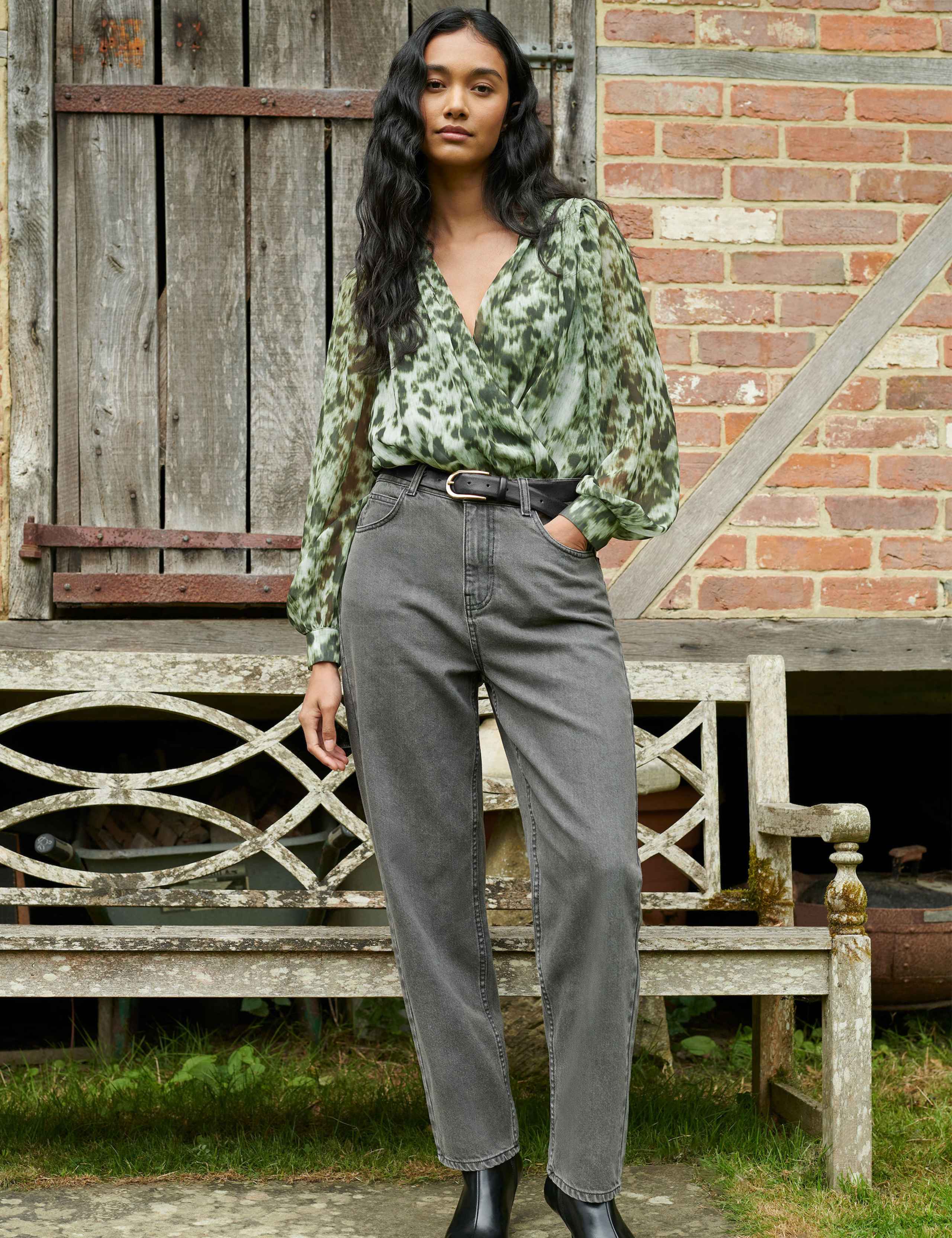 Animal Print Puff Sleeve Bodysuit 2 of 6