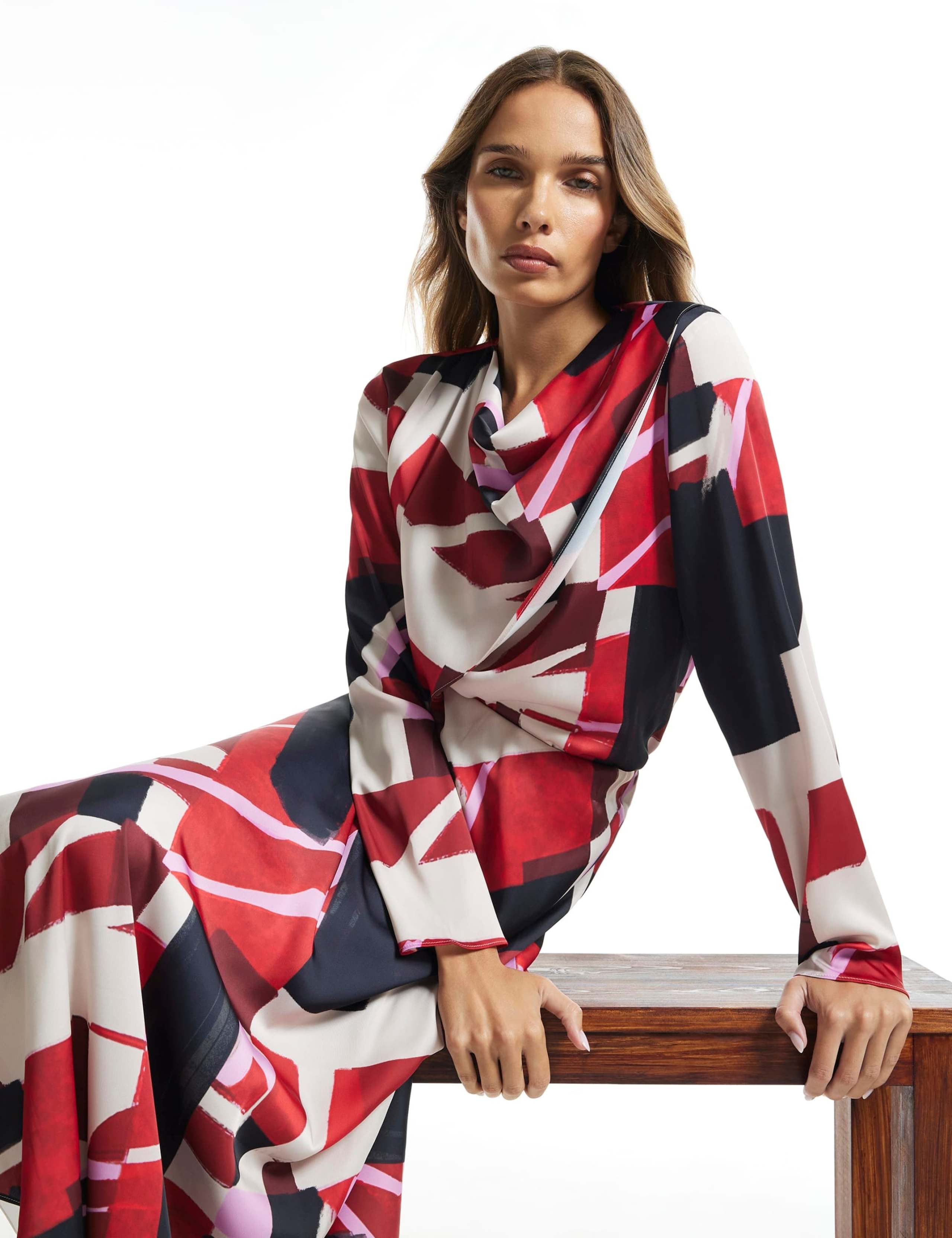 Colour Block Cowl Neck Slim Fit Draped Top 6 of 6