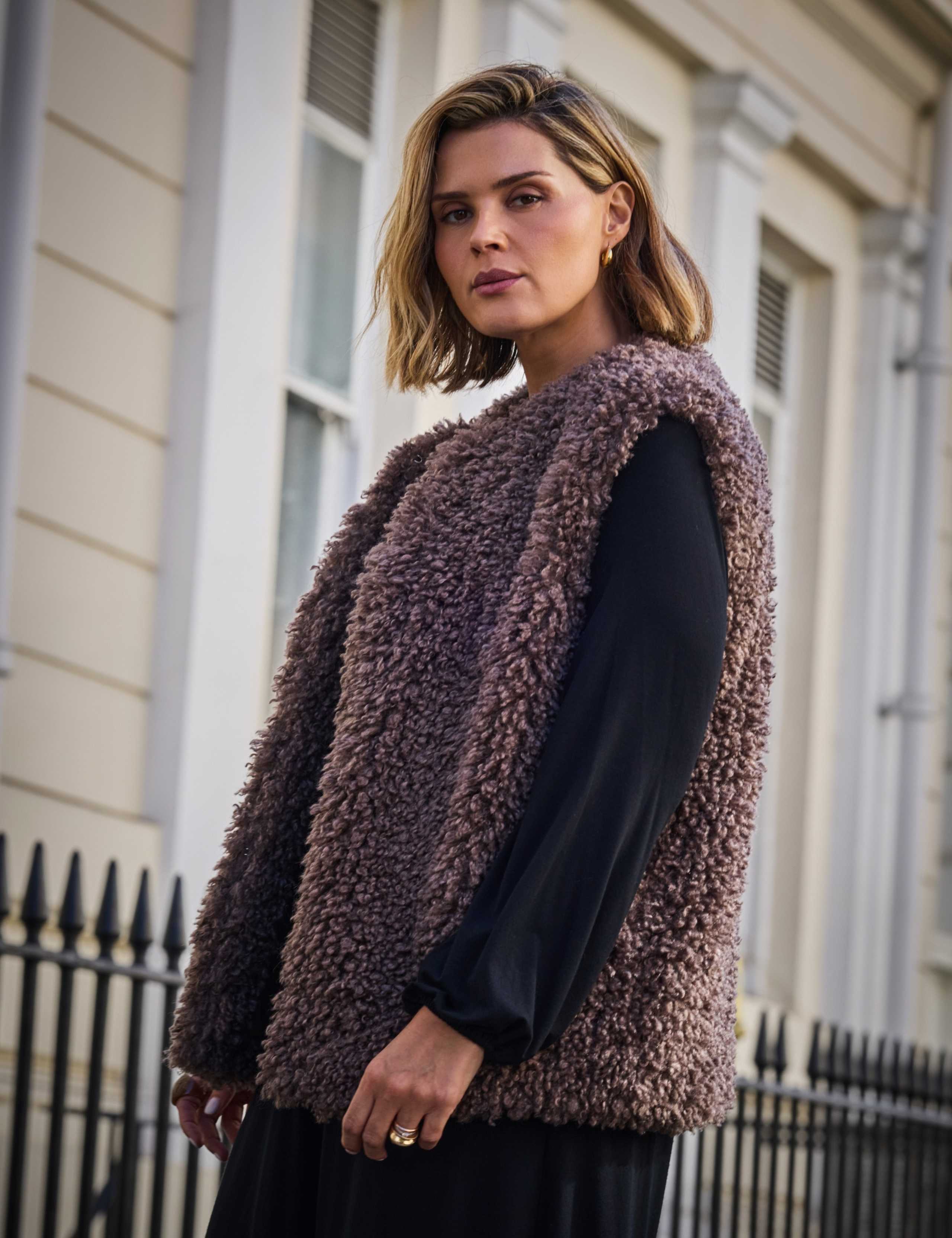 Faux Shearling Gilet 4 of 11
