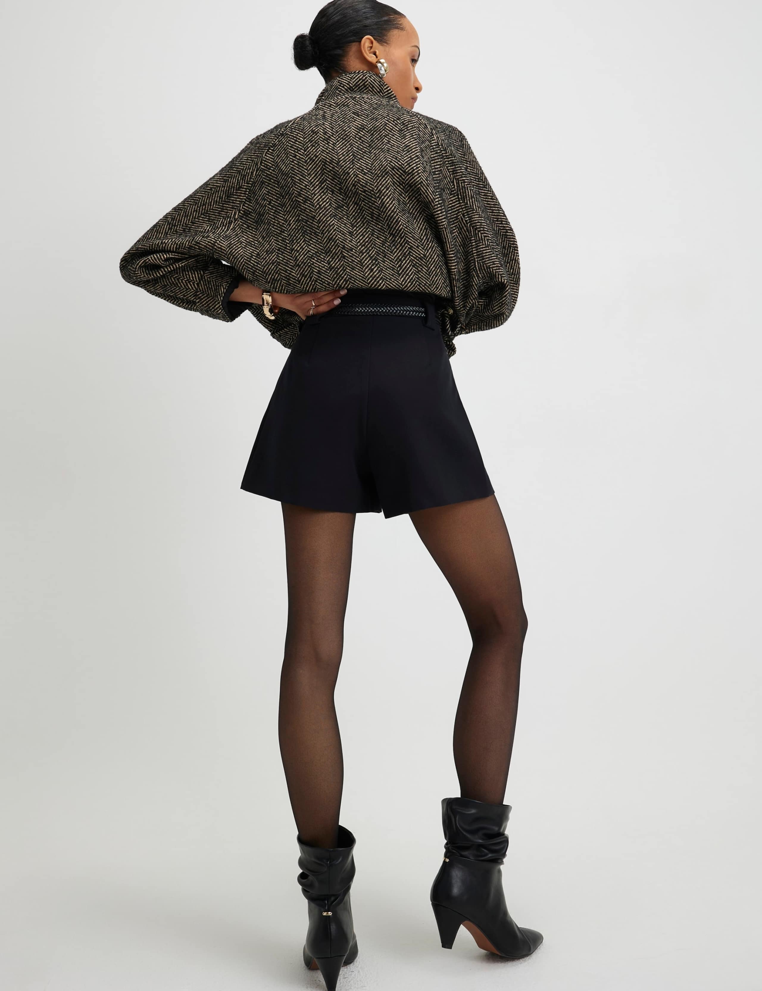 High Waisted Belted Tailored Shorts 4 of 4