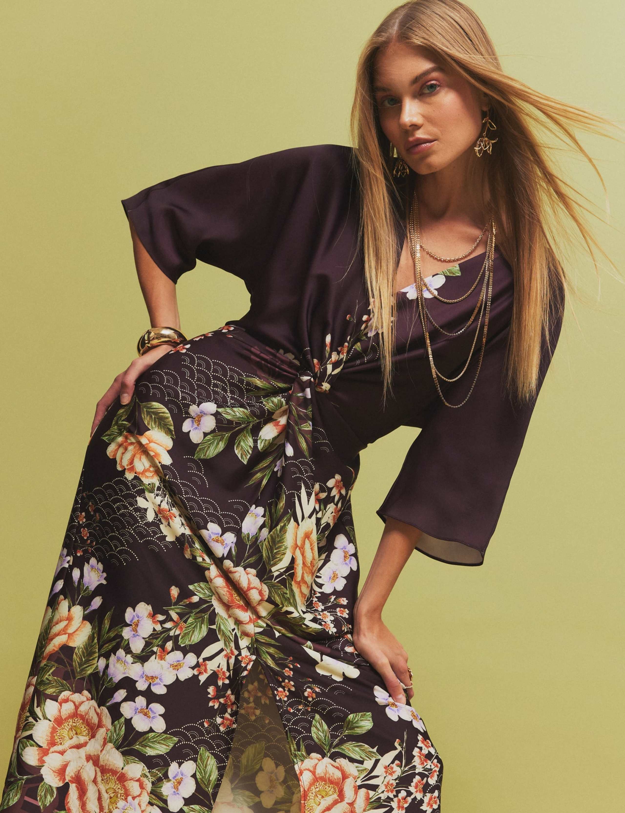Printed V Neck Twist Front Midi Shift Dress 3 of 6