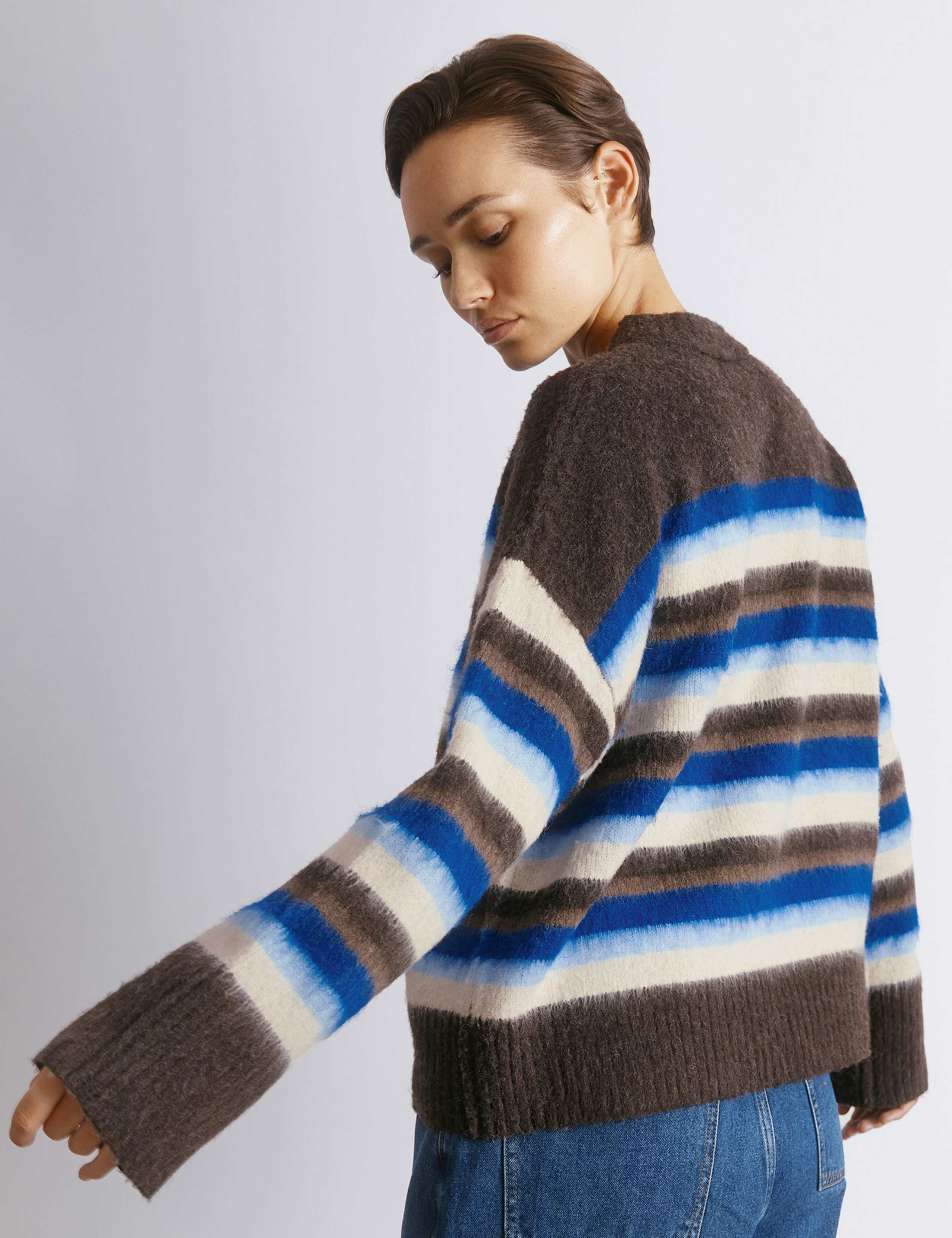 Ombre Striped Crew Neck Jumper with Wool 3 of 4
