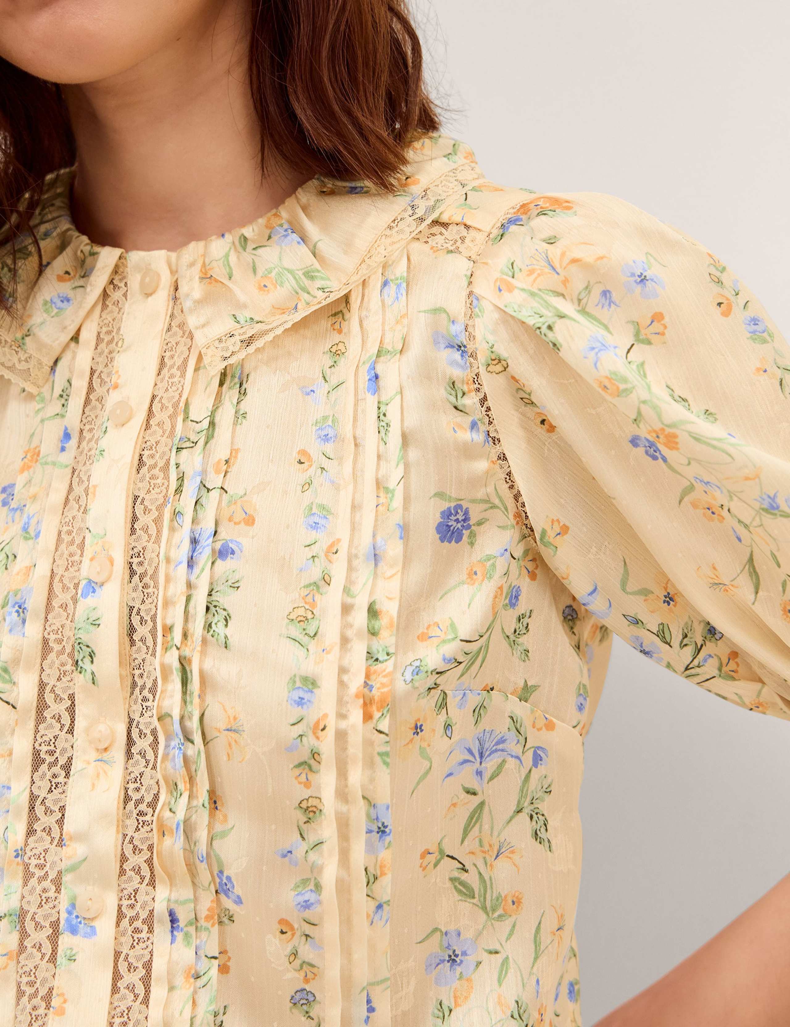 Lace Floral Collared Puff Sleeve Blouse 5 of 5