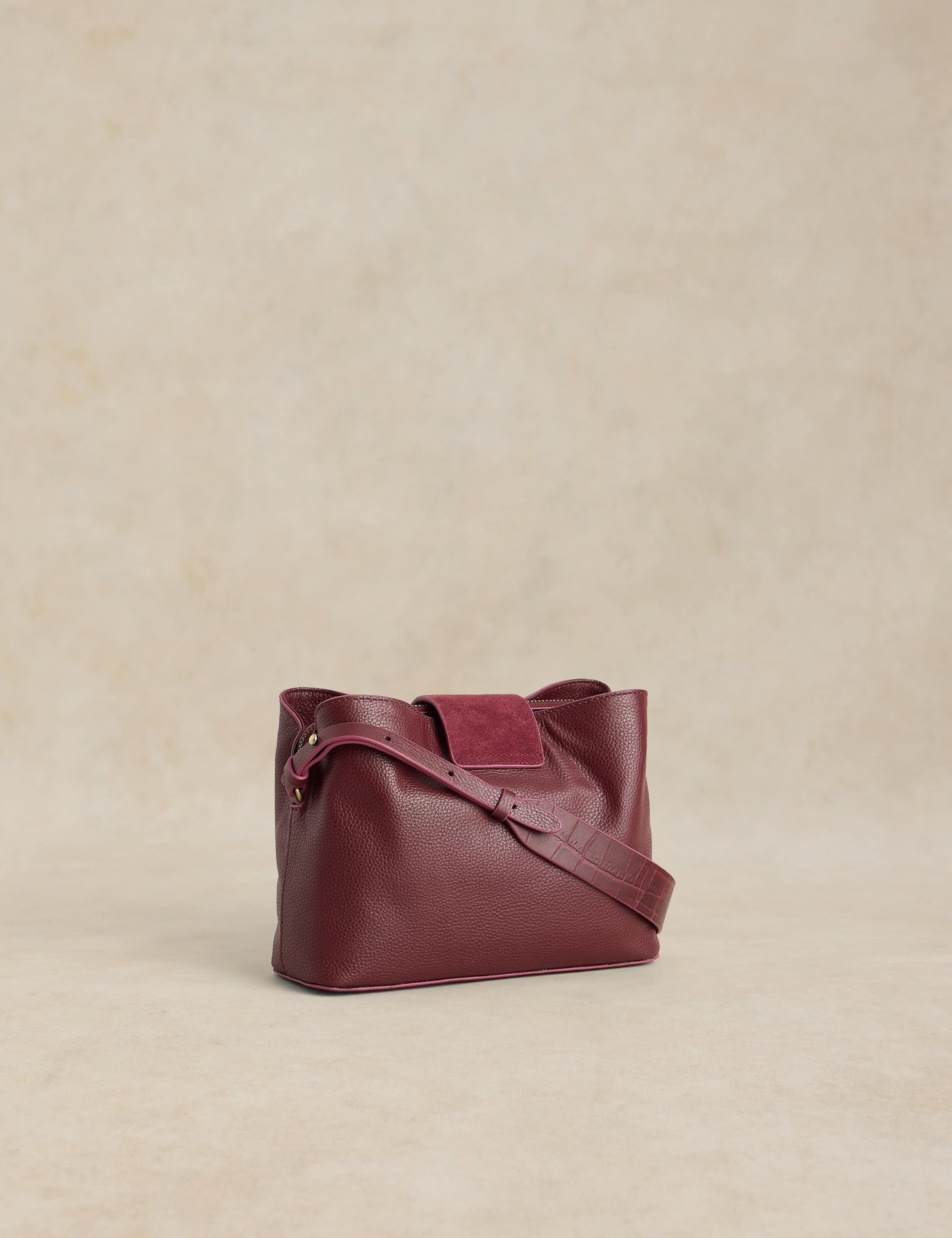 Leather Cross Body Bag 3 of 4