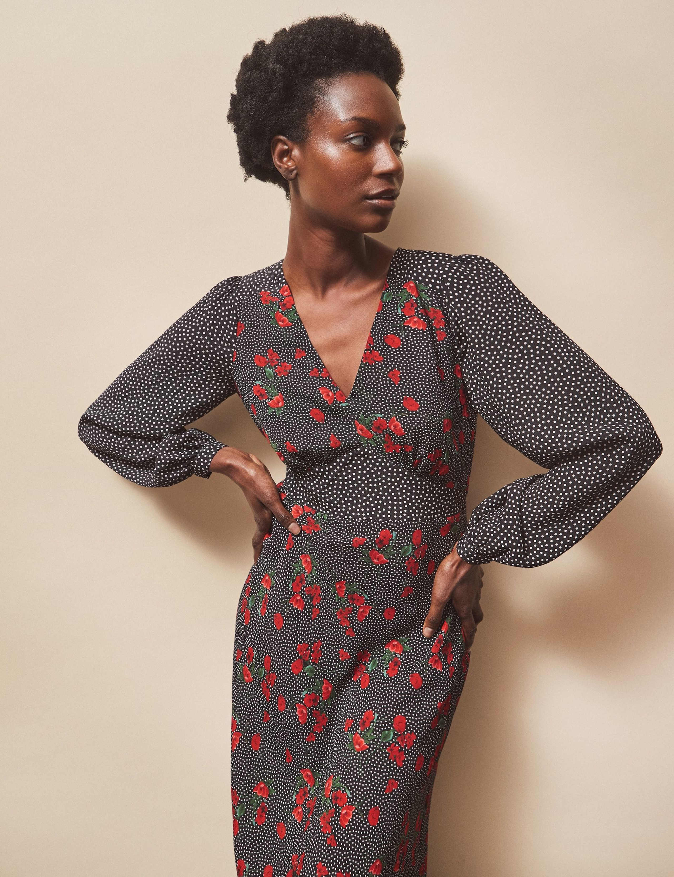 Floral Spot V-Neck Midaxi Waisted Dress 4 of 5