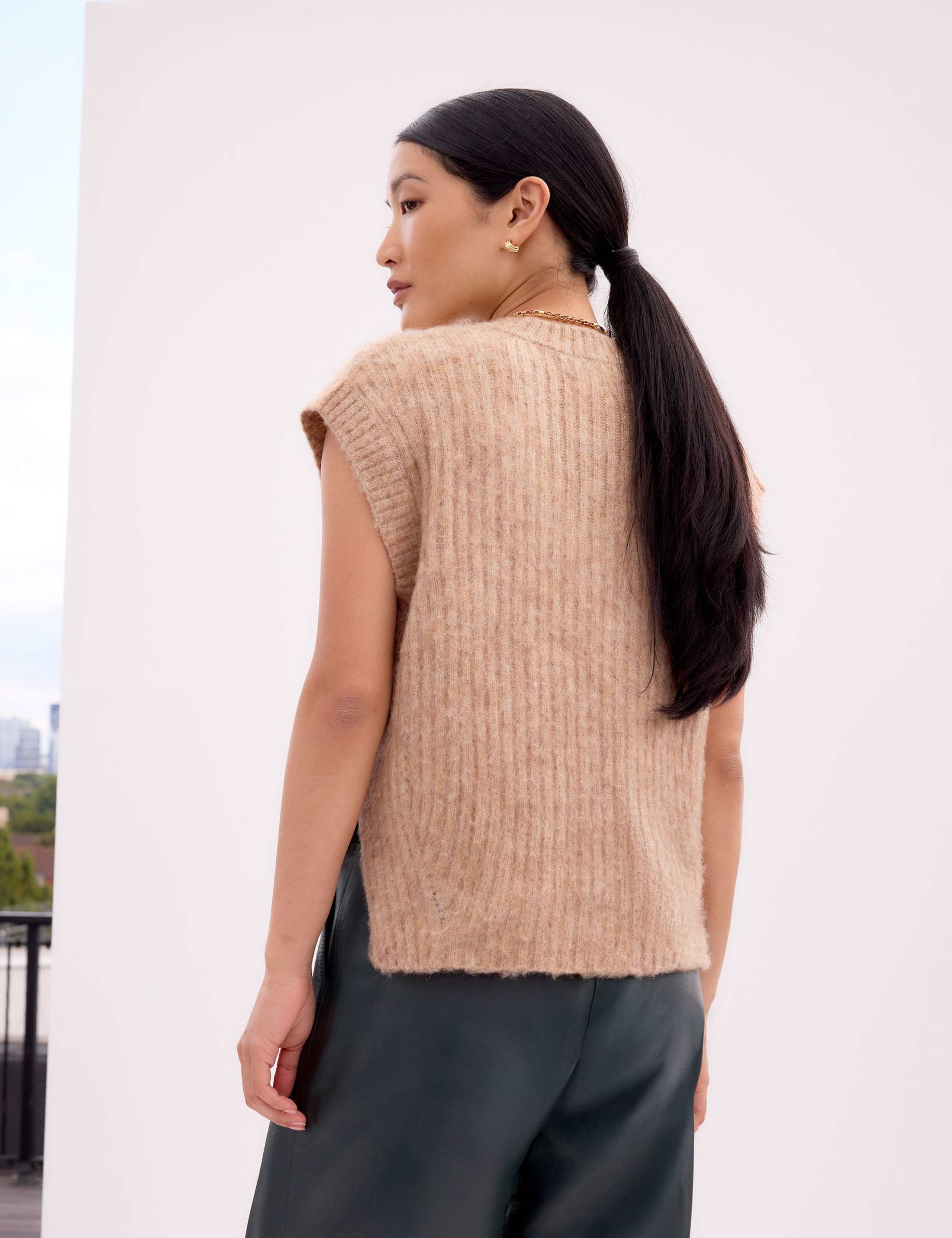 Knitted Vest with Wool and Alpaca 3 of 5