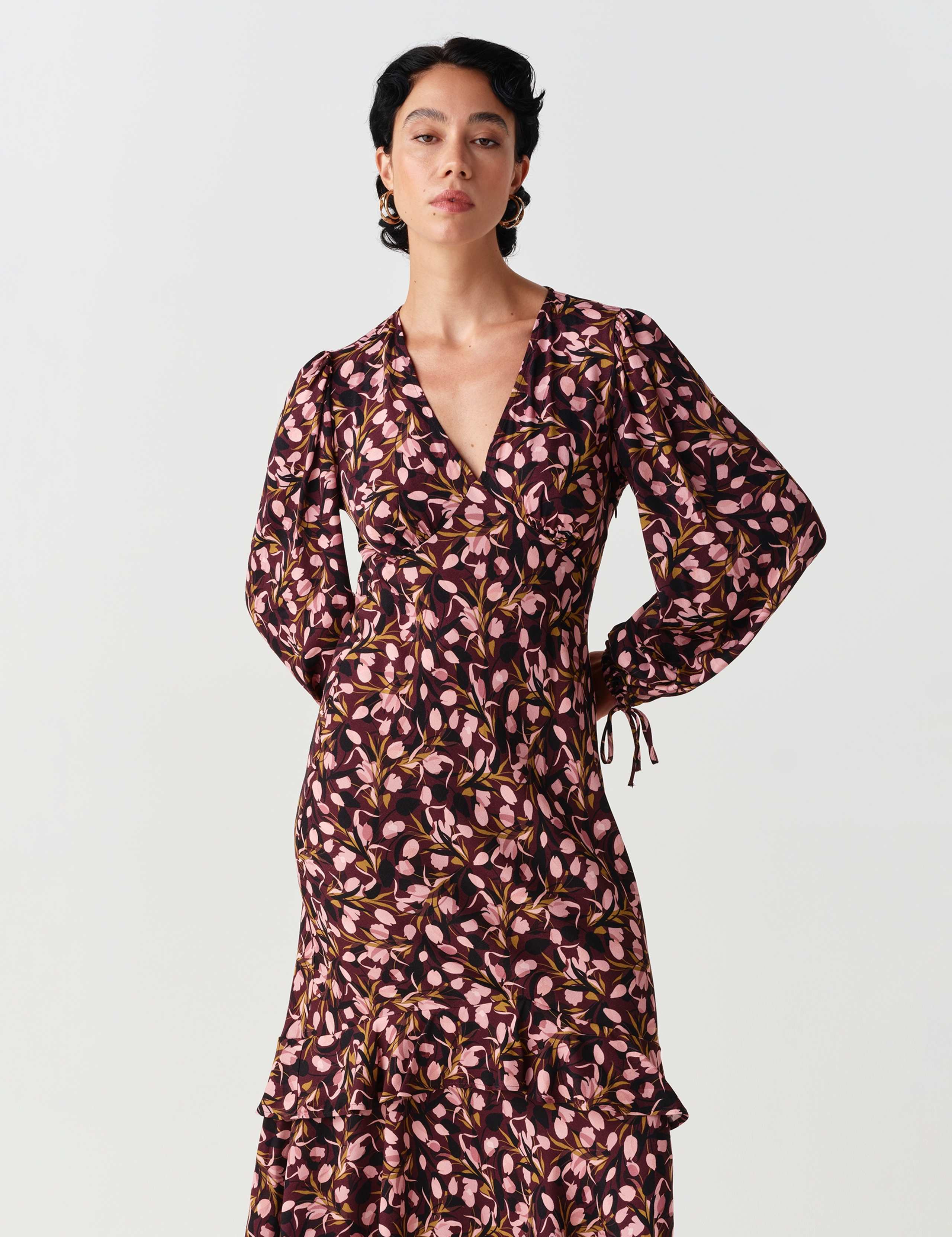 Crepe Ditsy Floral V Neck Midi Waisted Dress 2 of 11