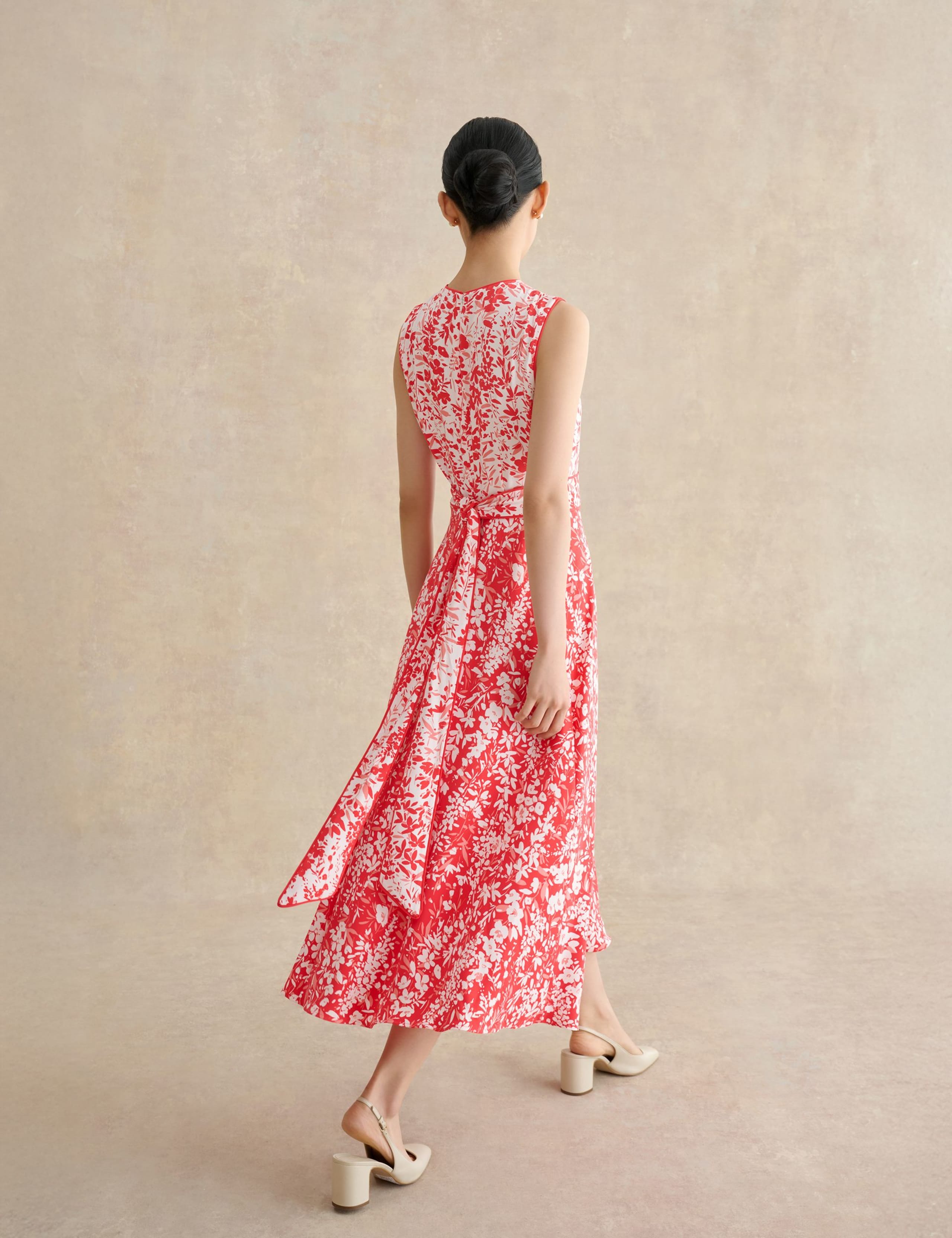 Floral Tie Waist Midi Waisted Dress 3 of 5