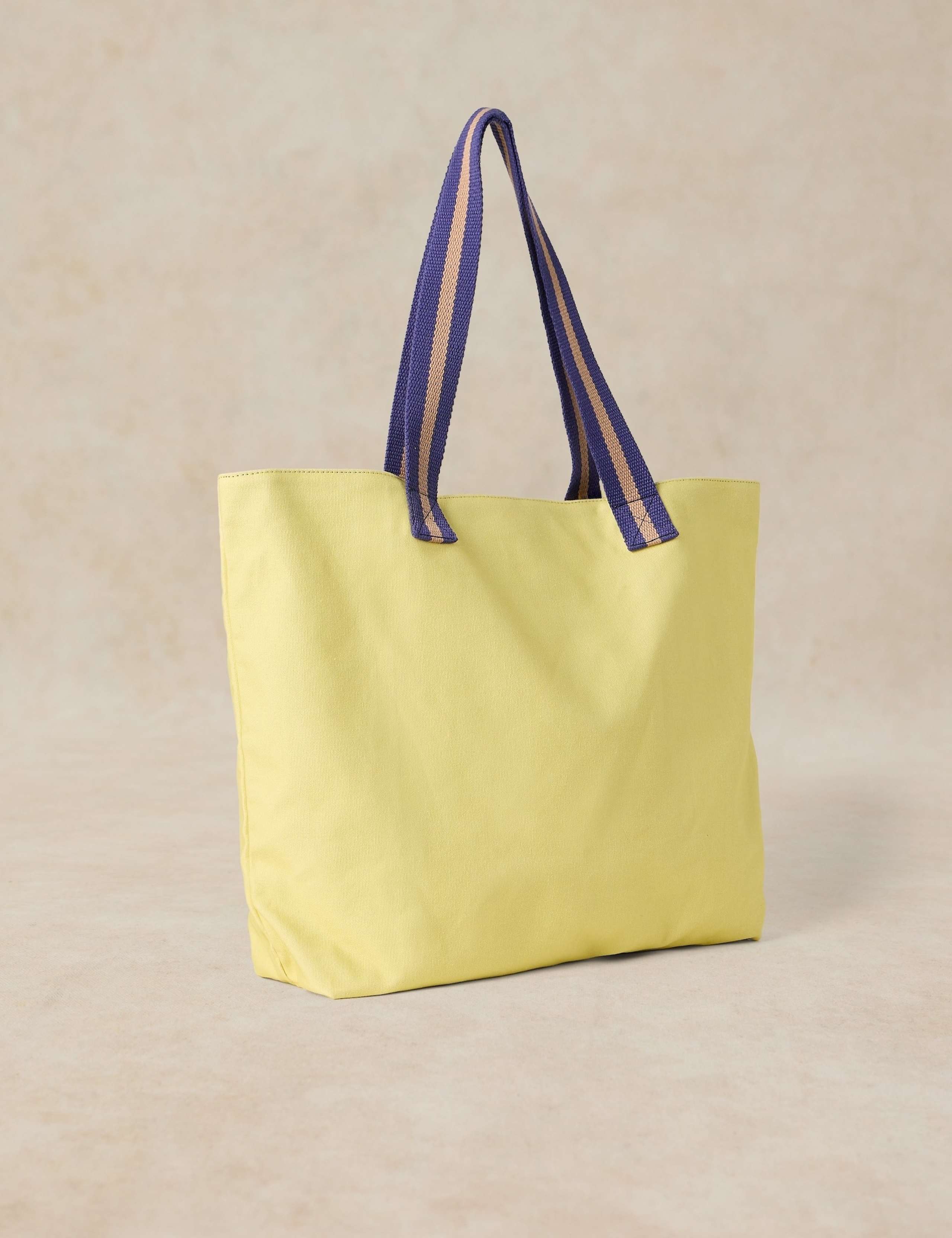 Pure Cotton Dog Graphic Tote Bag 3 of 4