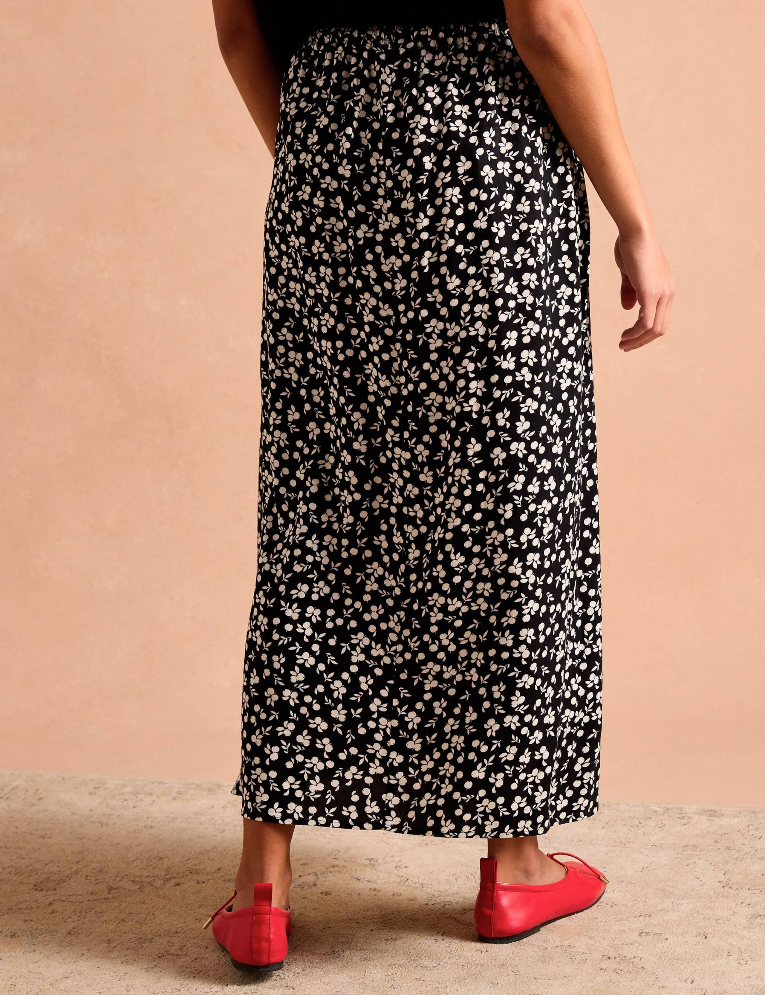 Floral Monochrome Midaxi A-Line Skirt 3 of 6
