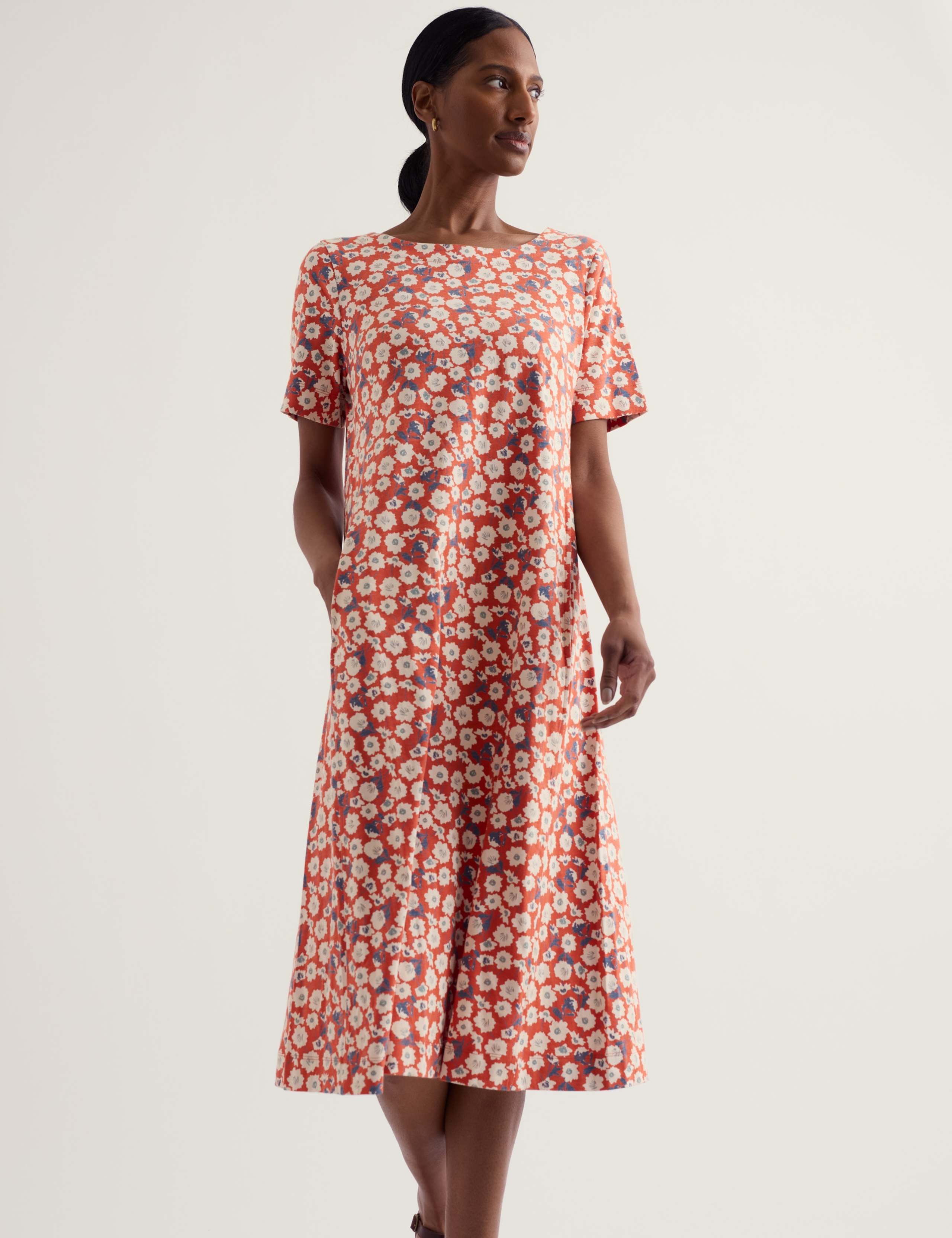 Jersey Floral Midi T-Shirt Dress 1 of 5