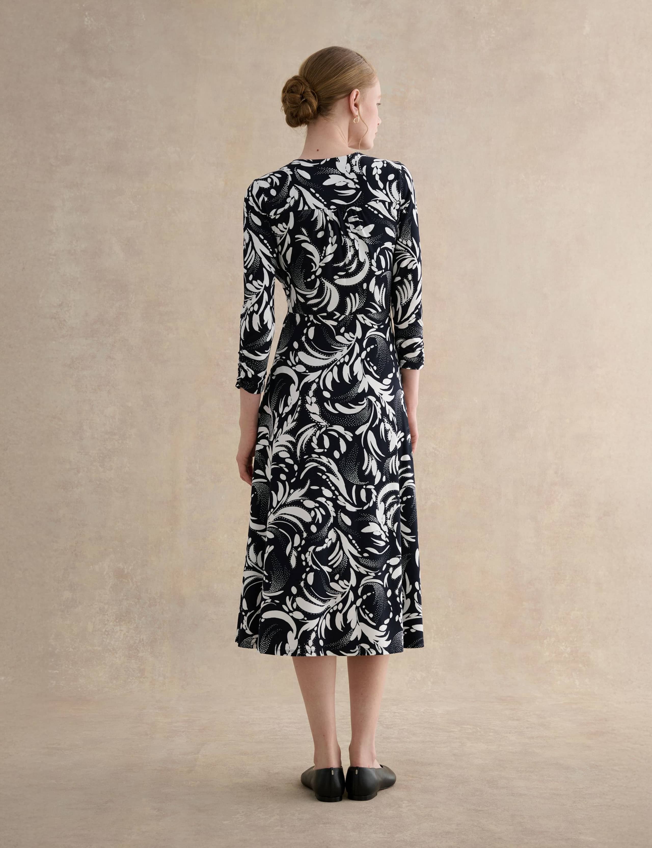 Printed V-Neck Midi Waisted Dress 4 of 5