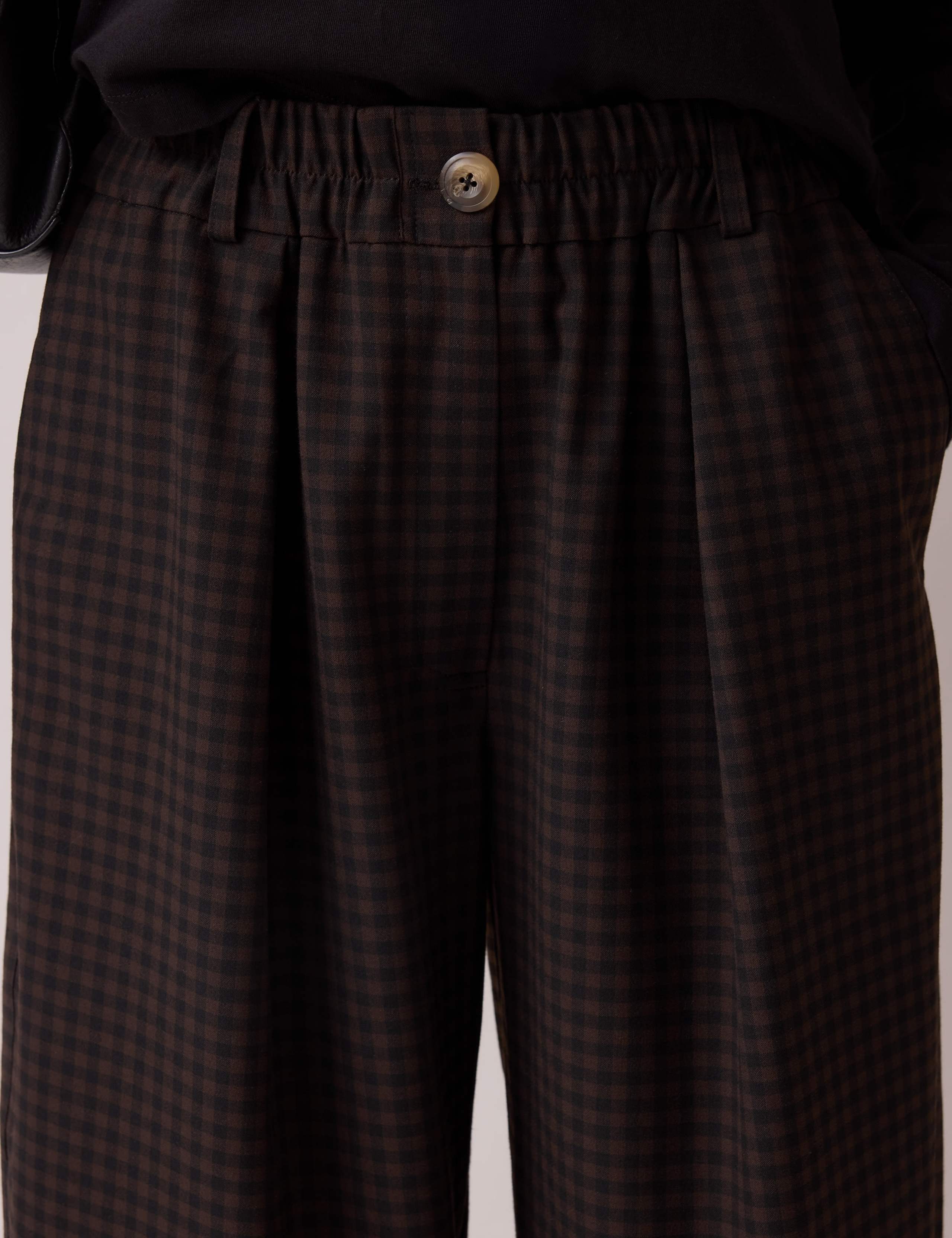 Checked Pleat Front Barrel Leg Trousers 4 of 7