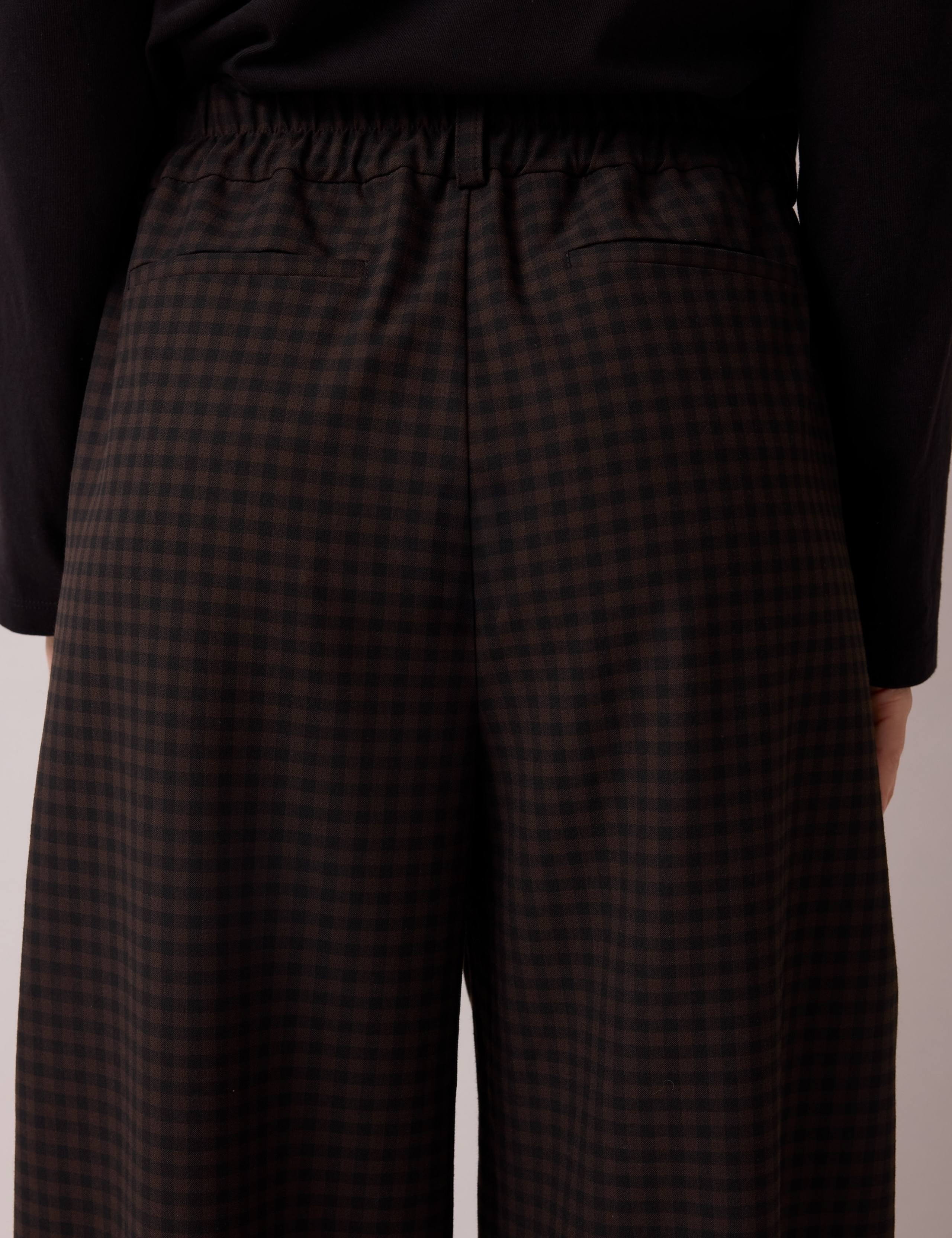 Checked Pleat Front Barrel Leg Trousers 6 of 7