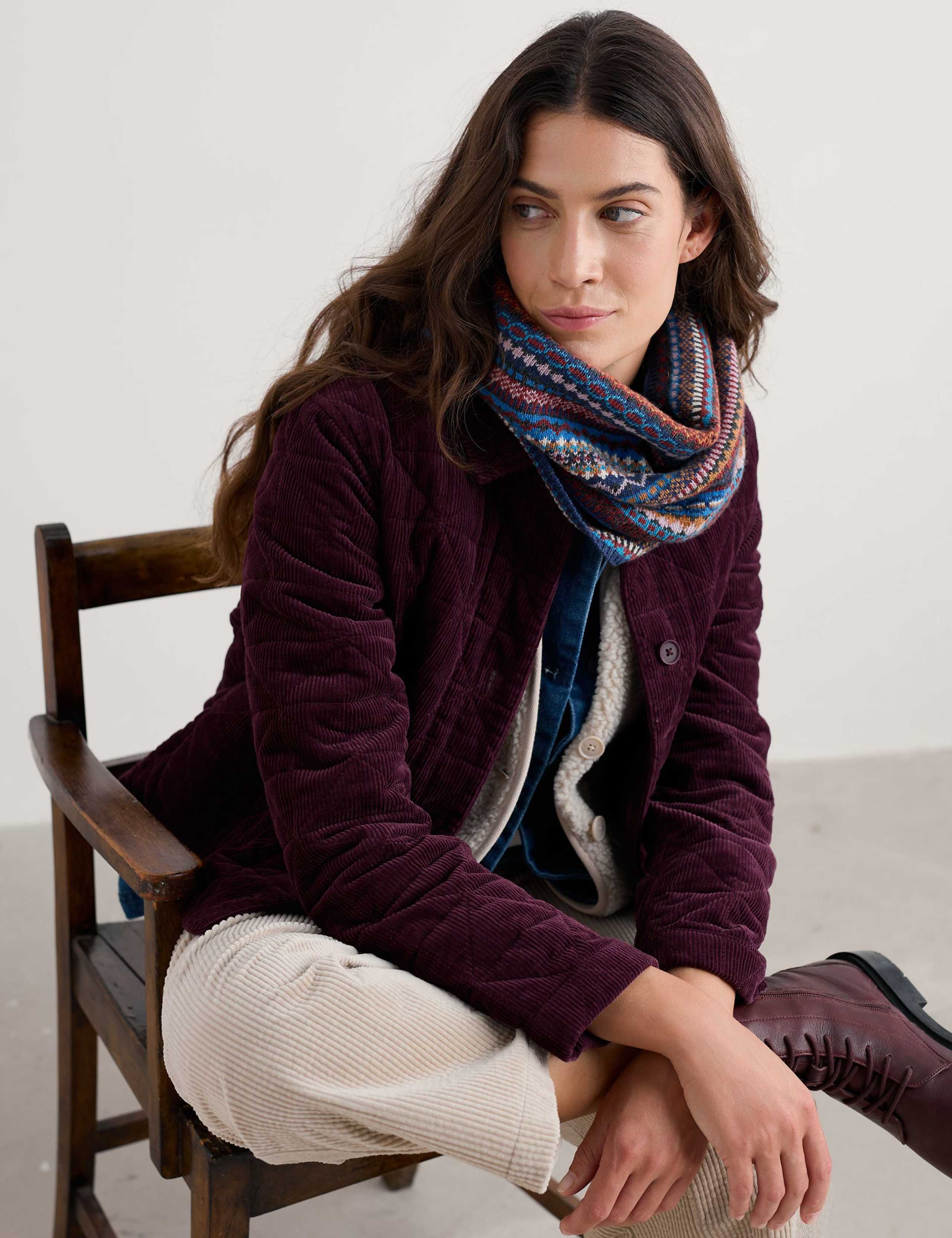 Knitted Jacquard Snood with Merino Wool 2 of 4