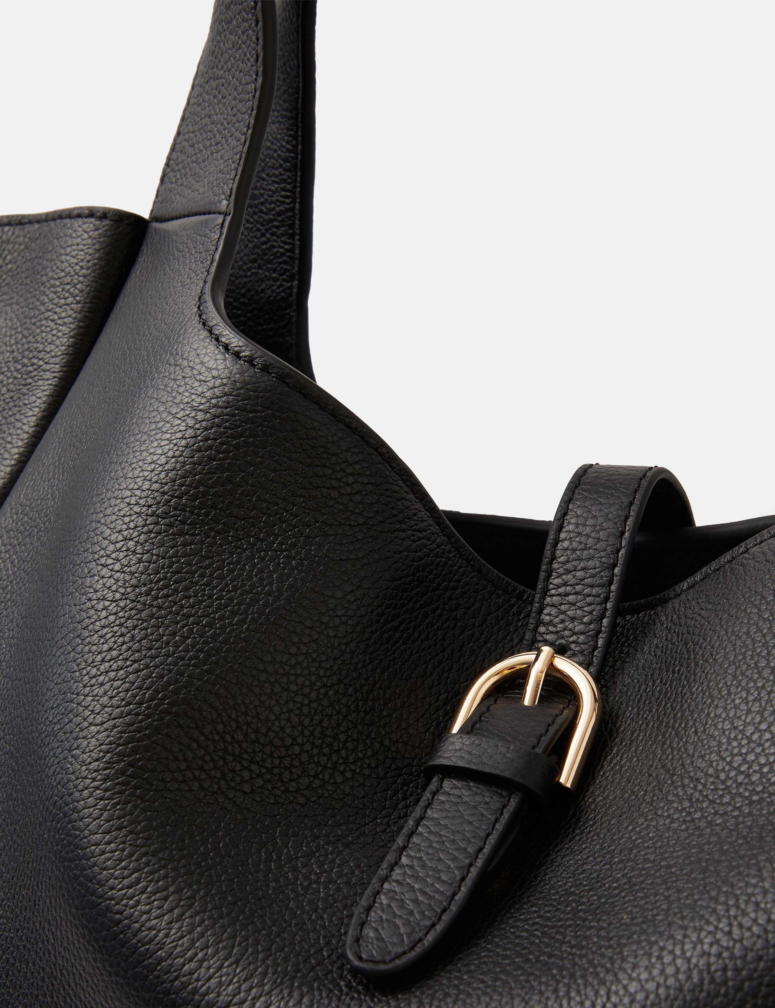 Leather Shoulder Bag 4 of 4