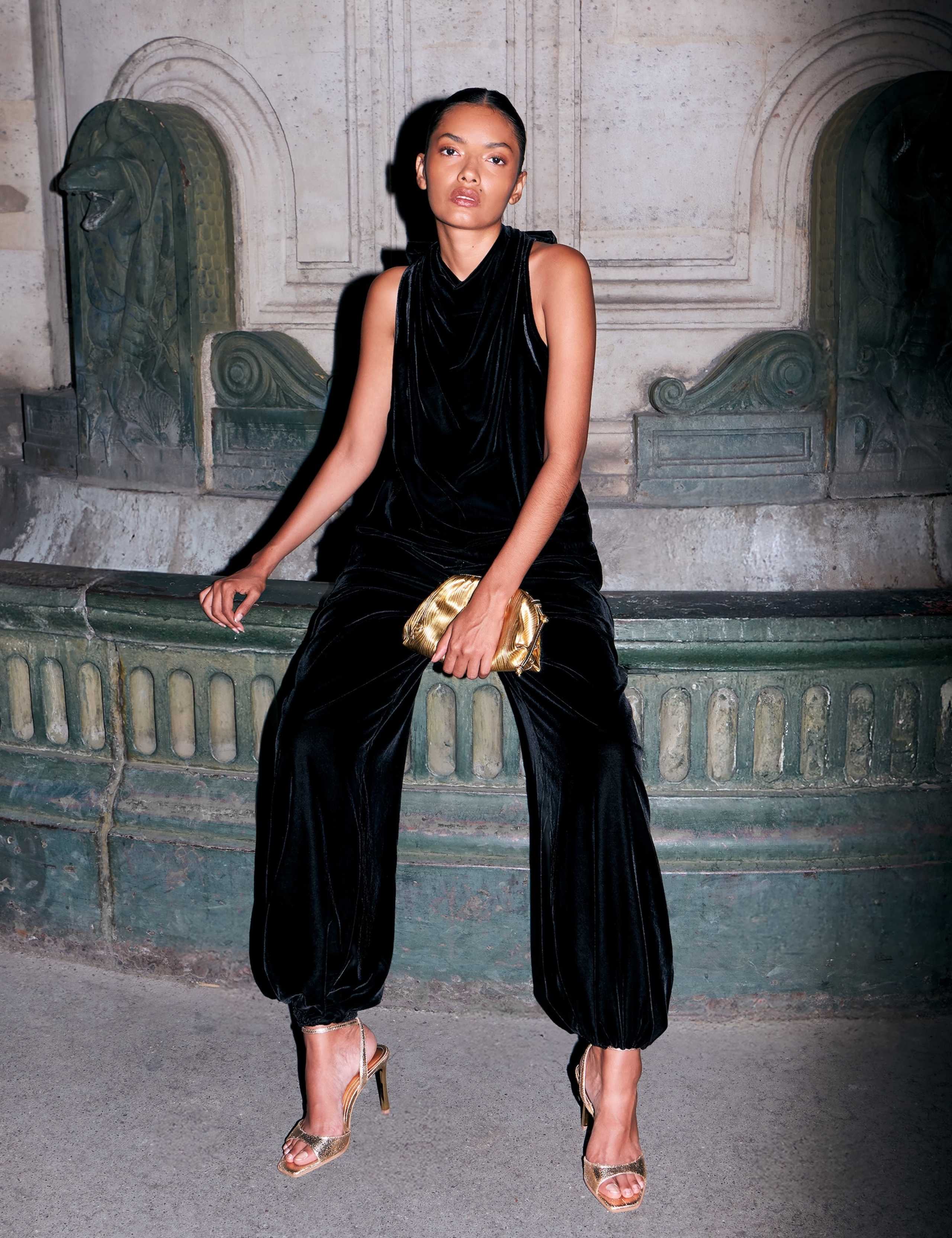 Velvet Elasticated Waist Balloon Trousers 4 of 5