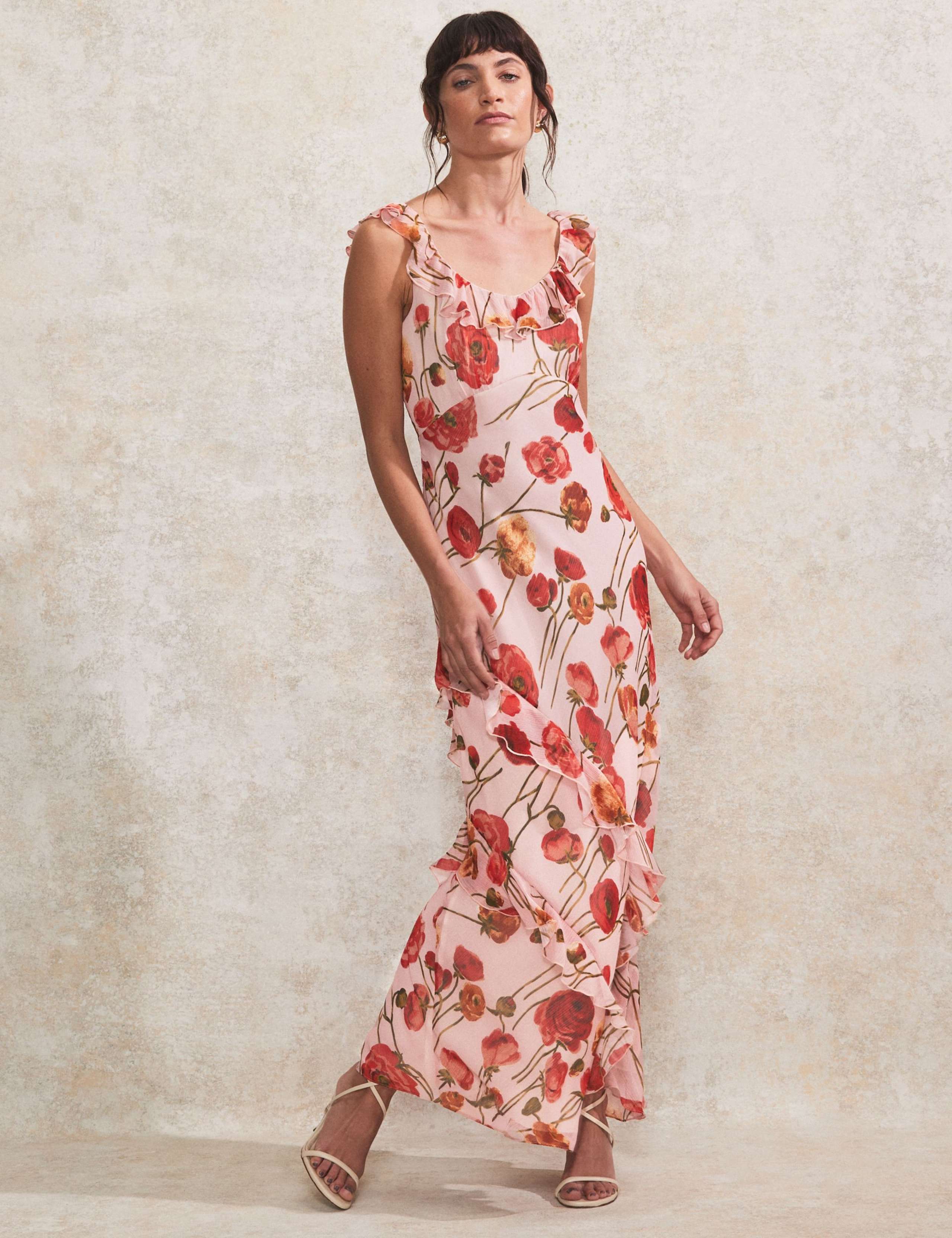 Floral Scoop Neck Maxi Tiered Dress 2 of 4