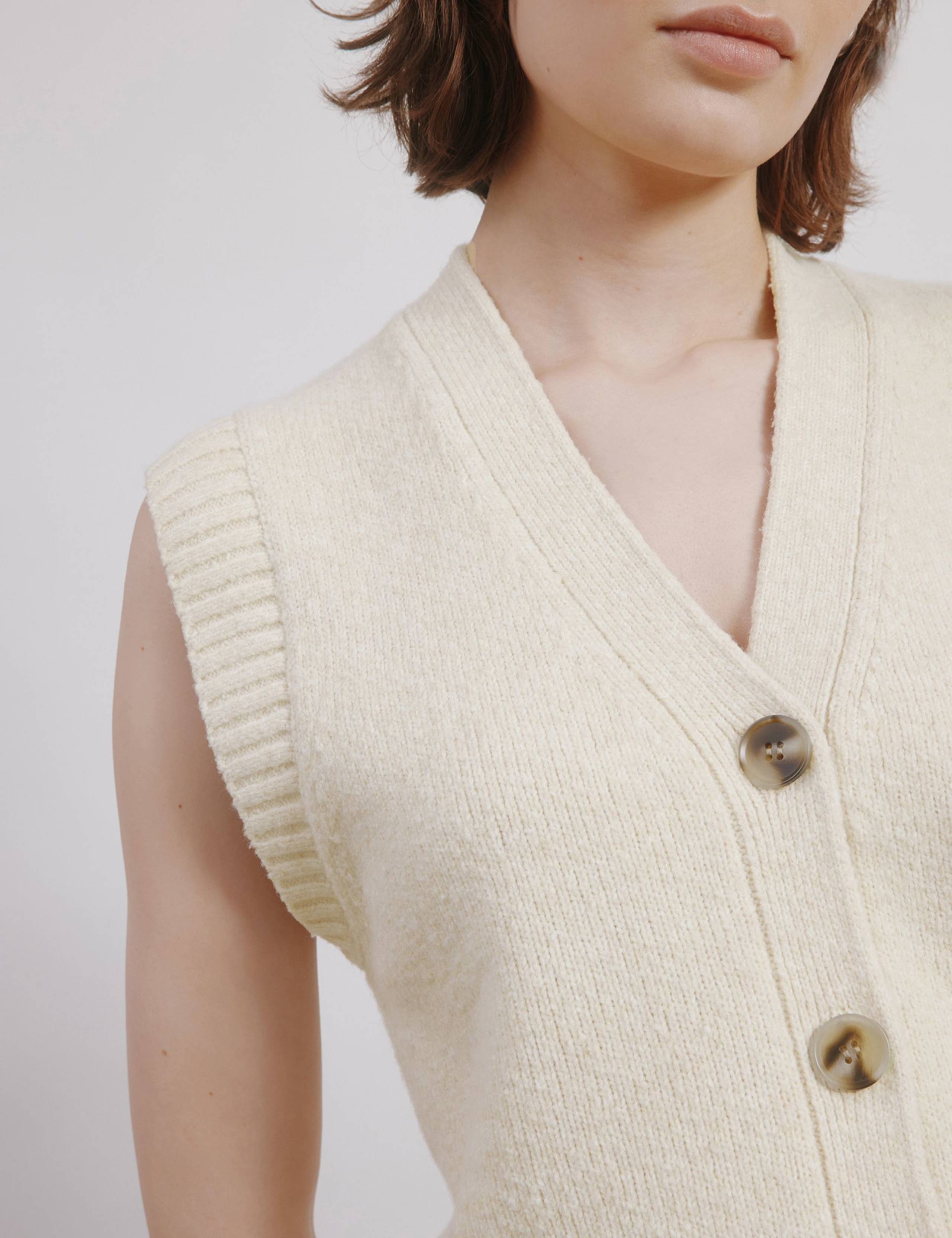 V-Neck Knitted Waistcoat with Wool 4 of 4