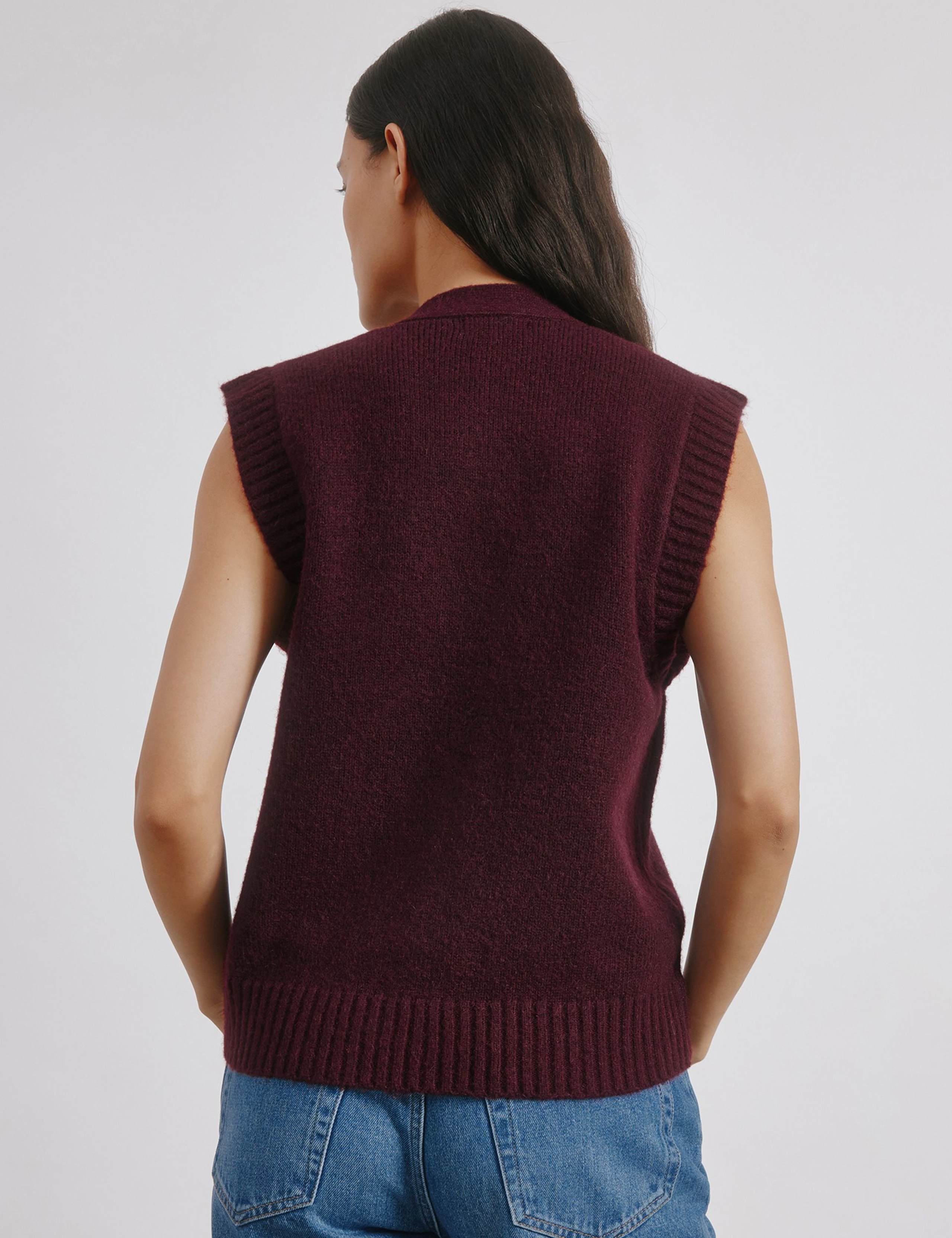 V-Neck Knitted Waistcoat with Wool 4 of 5